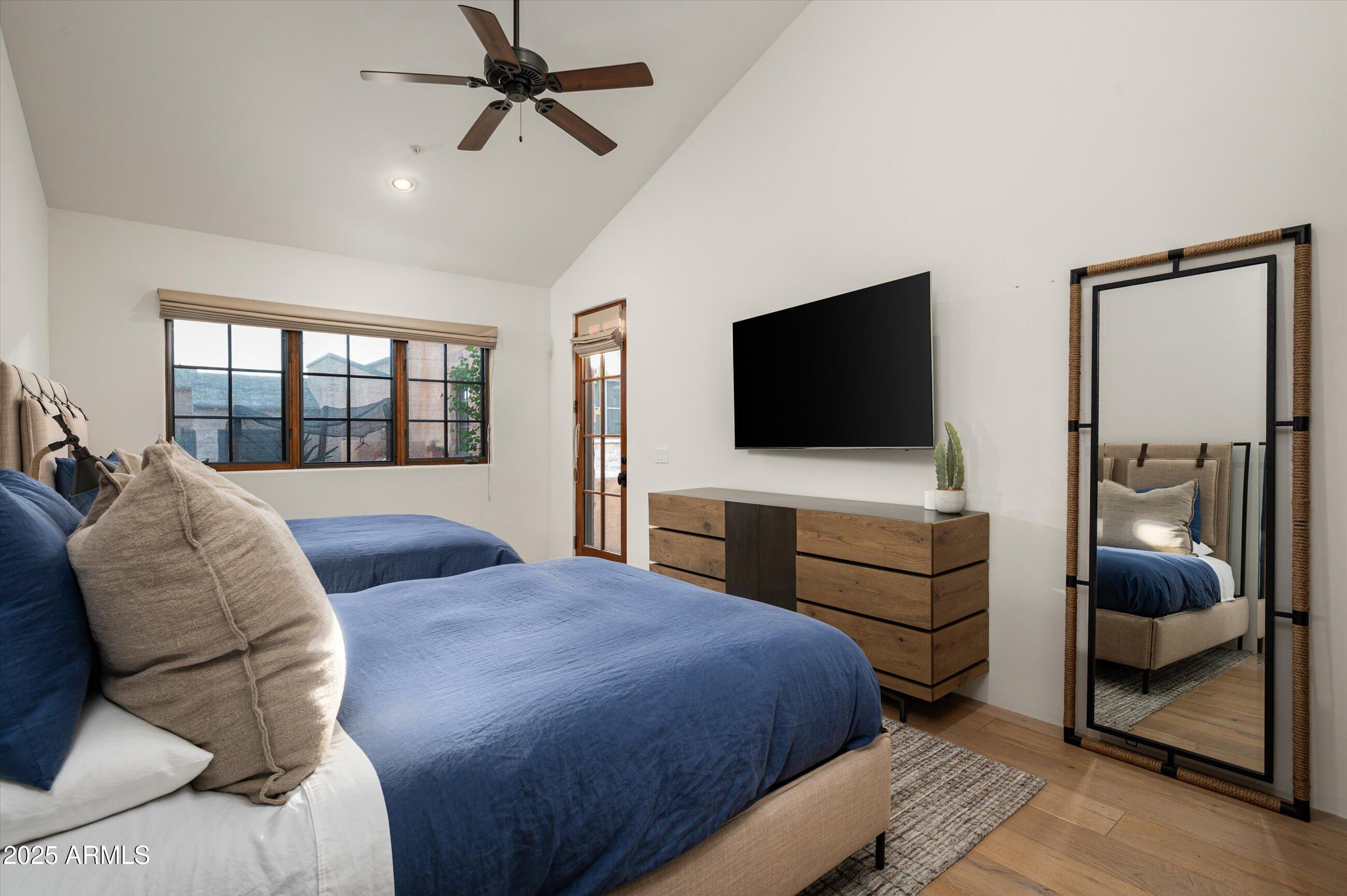 Estancia - Residential