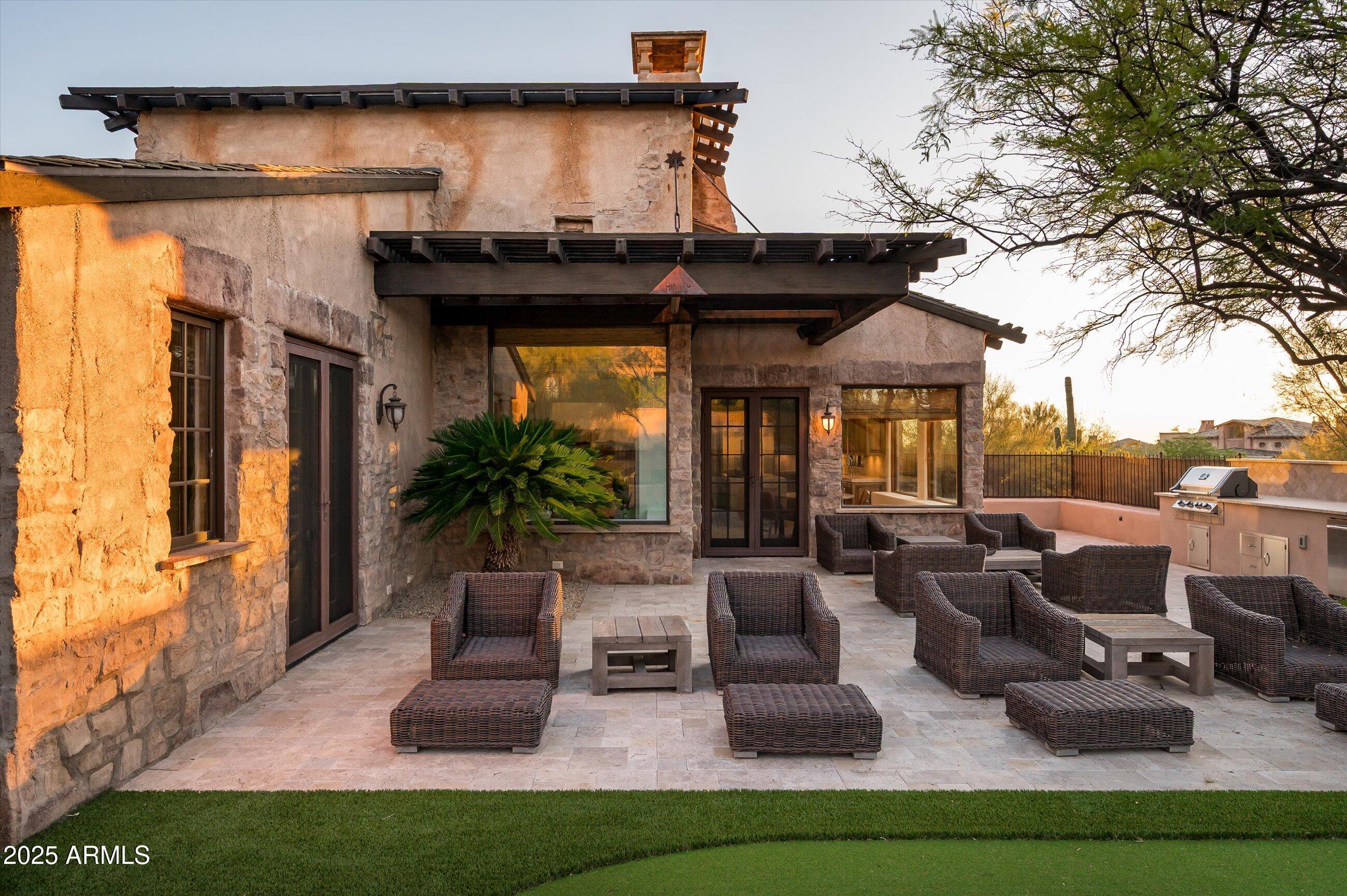 Estancia - Residential