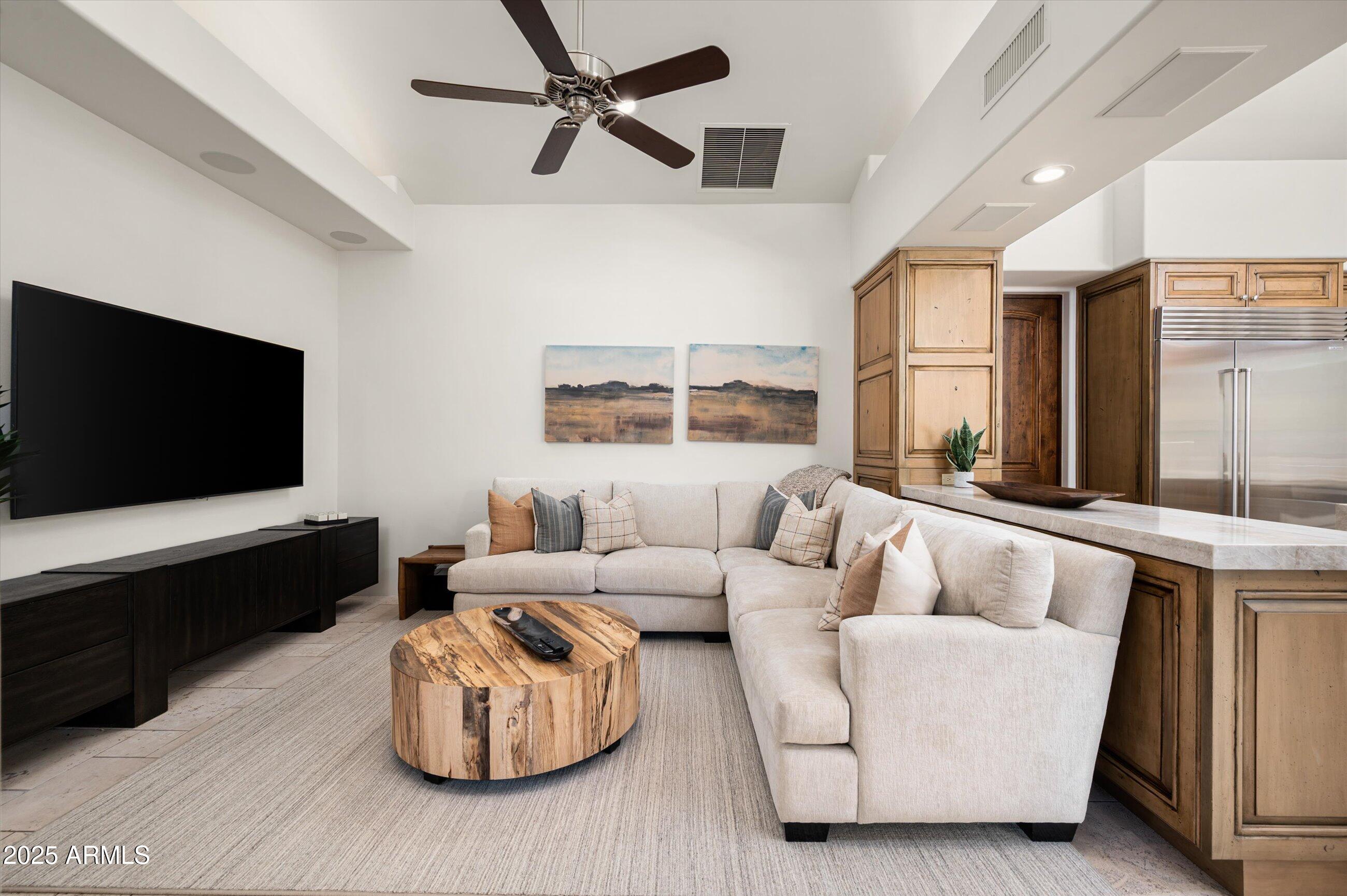 Estancia - Residential