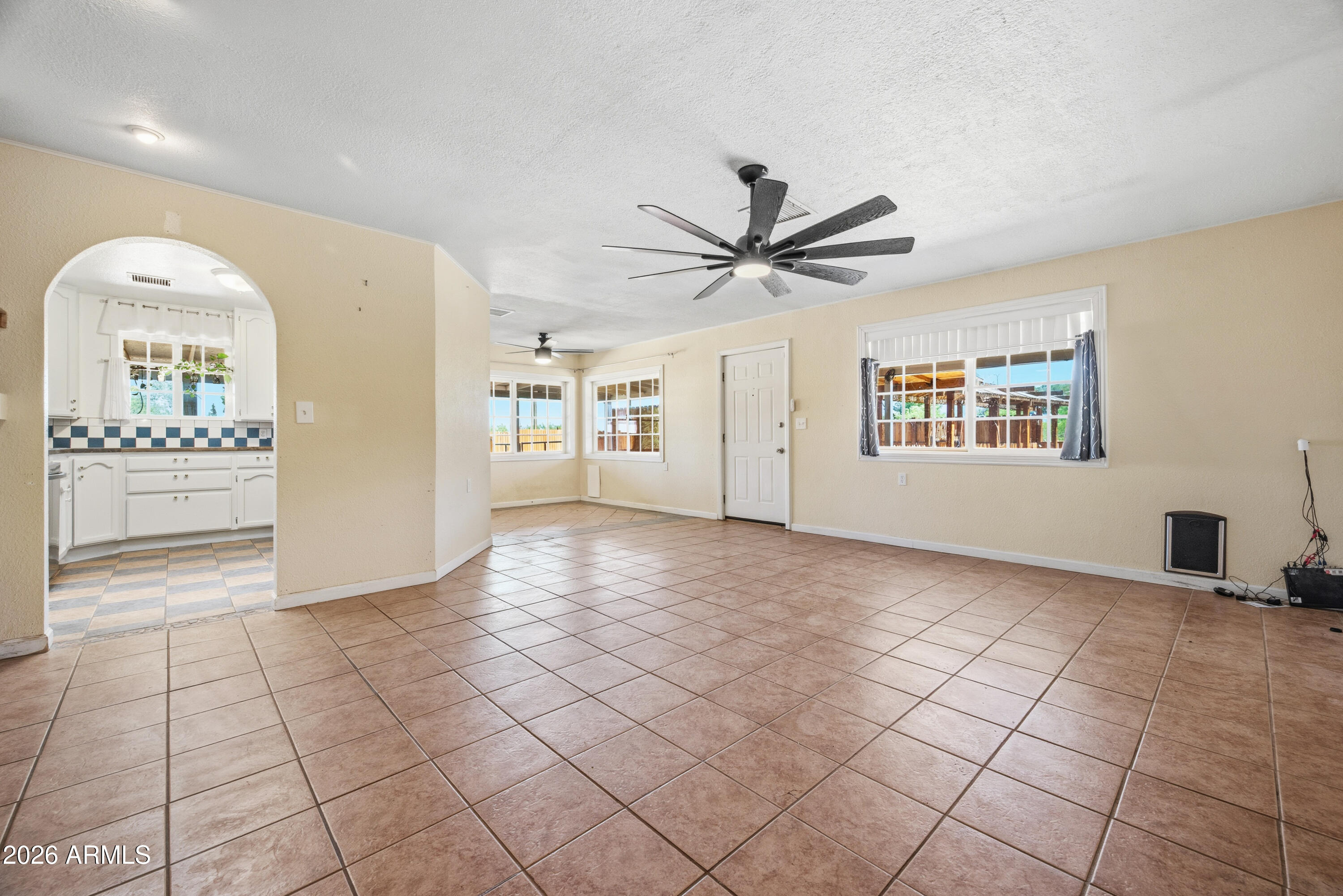 GOLDEN MEADOWS 2 - Residential