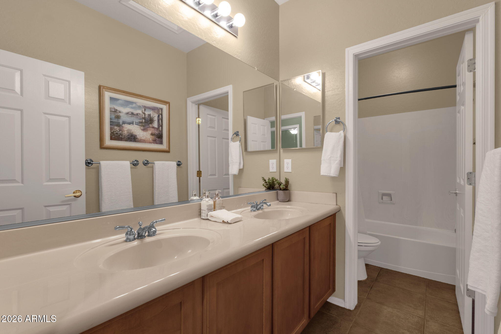 ANTHEM Parkside - Residential