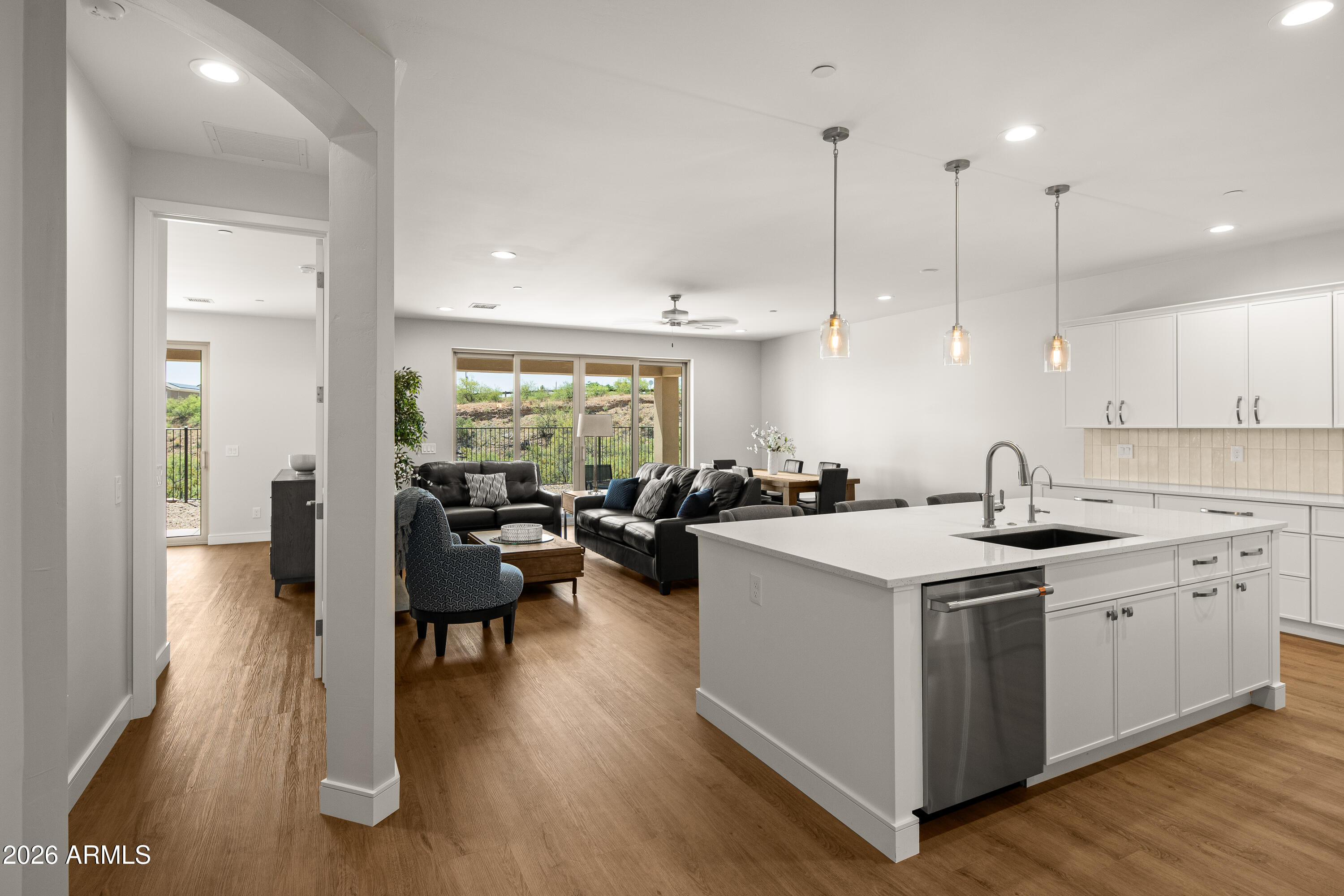 MOUNTAIN GATE - Residential