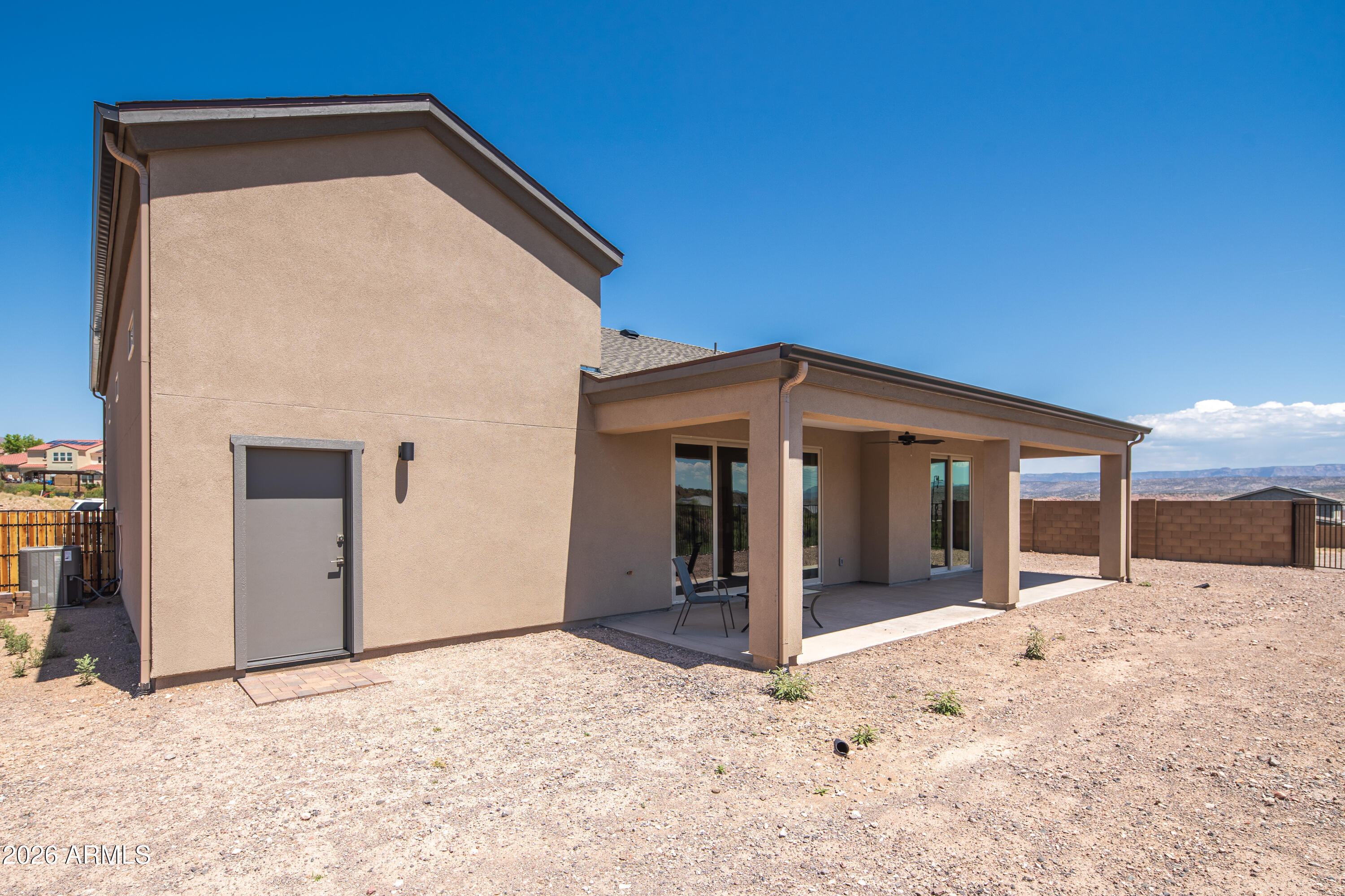 MOUNTAIN GATE - Residential