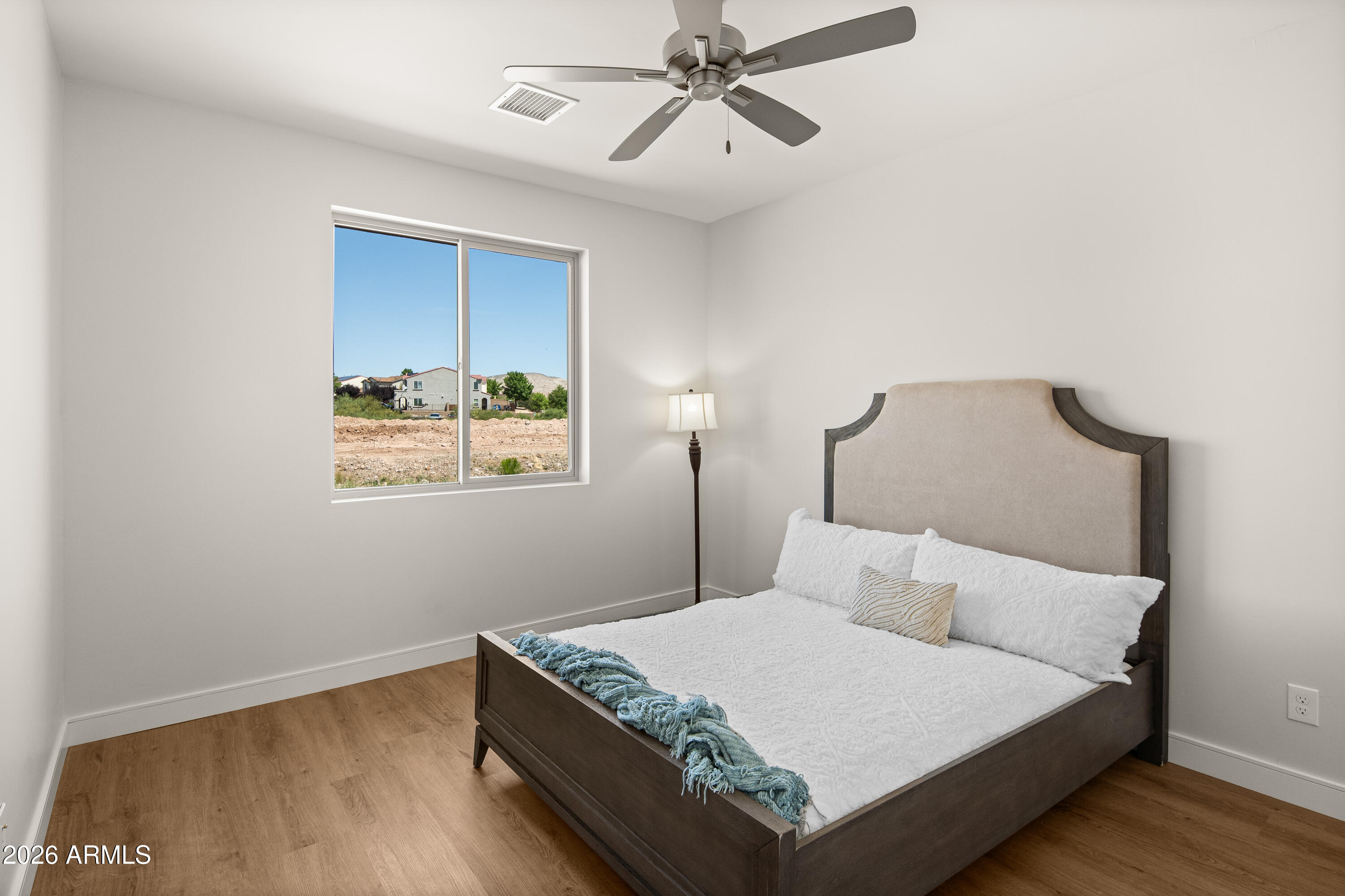 MOUNTAIN GATE - Residential