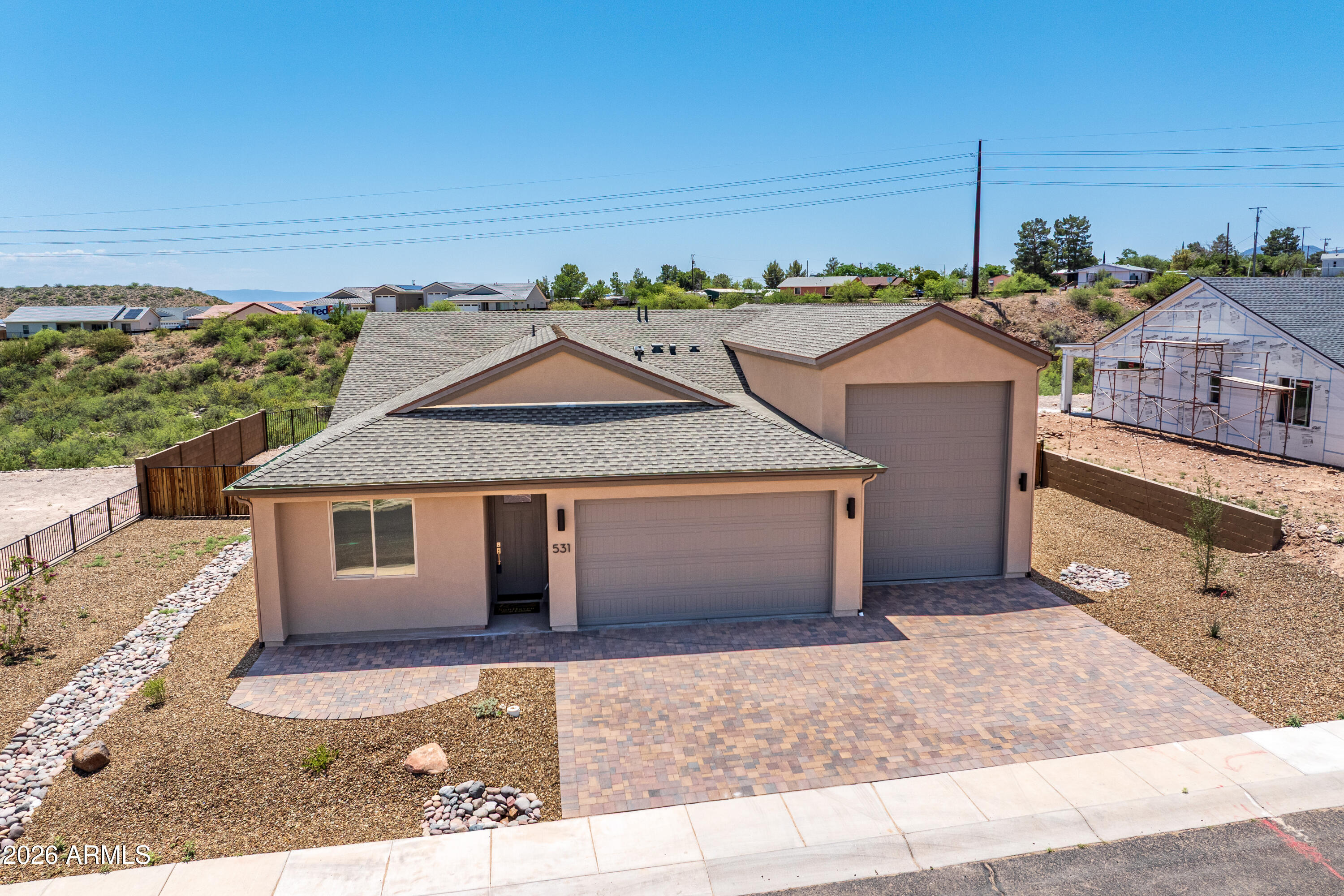 MOUNTAIN GATE - Residential