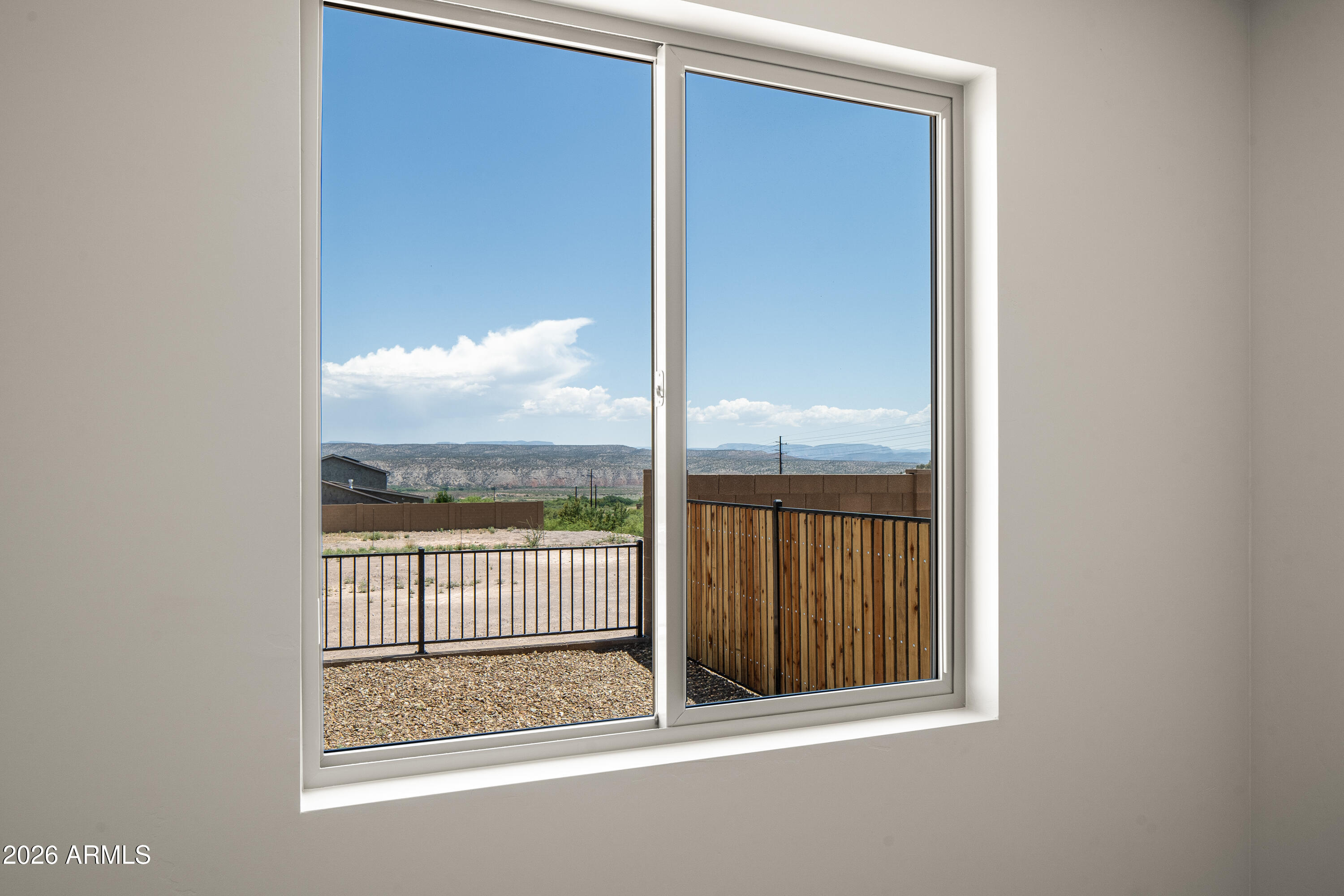 MOUNTAIN GATE - Residential