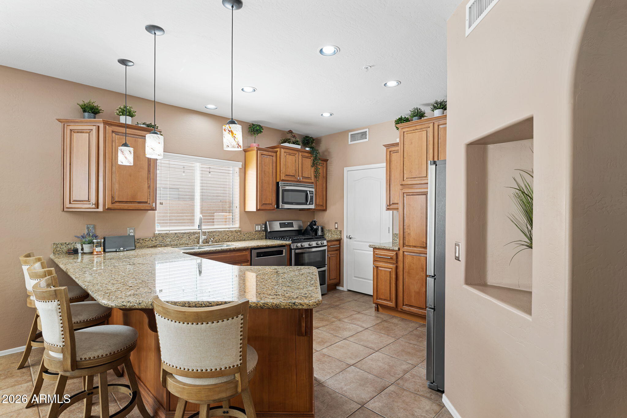 MONTAGE - Residential