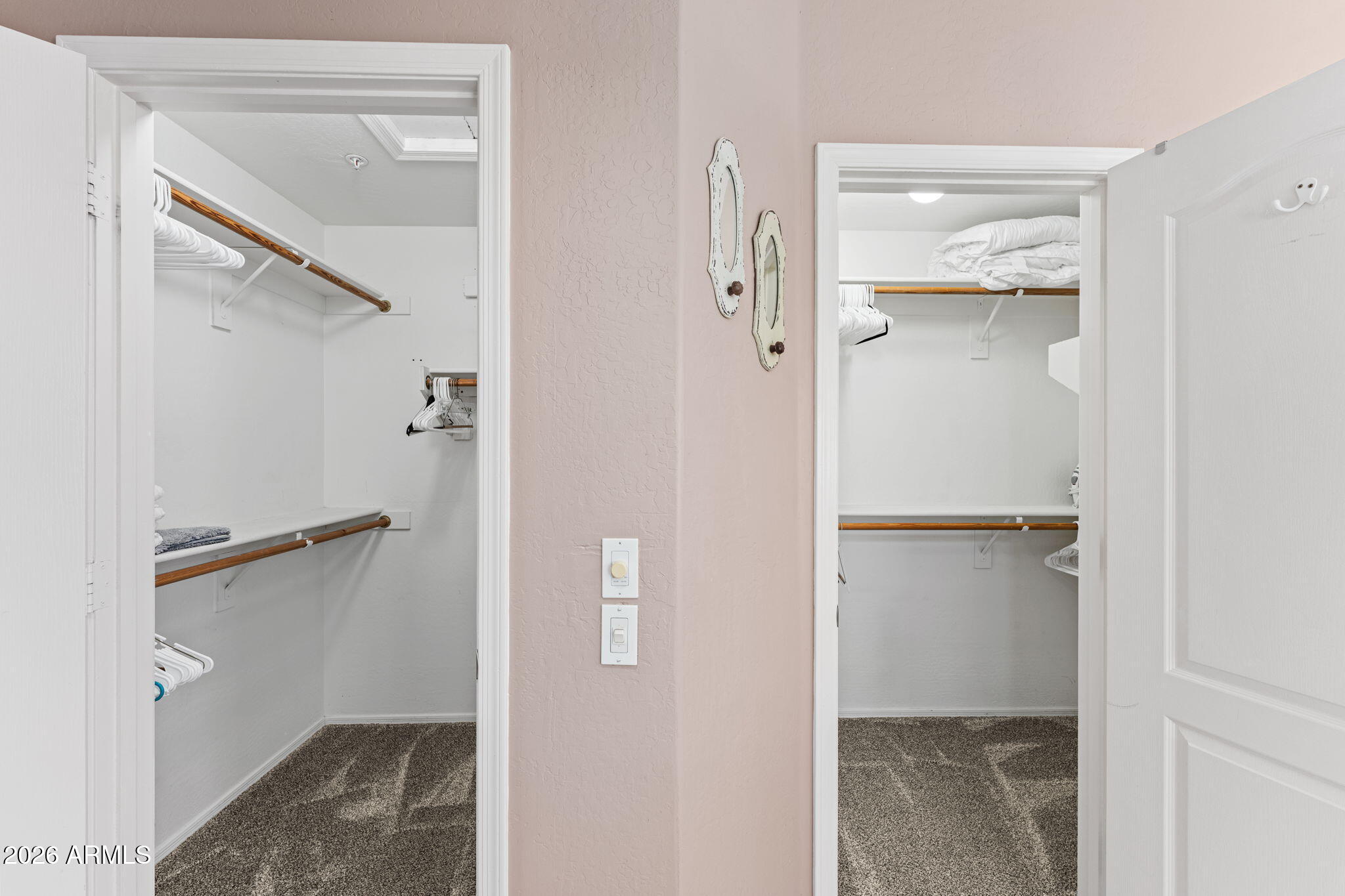 MONTAGE - Residential