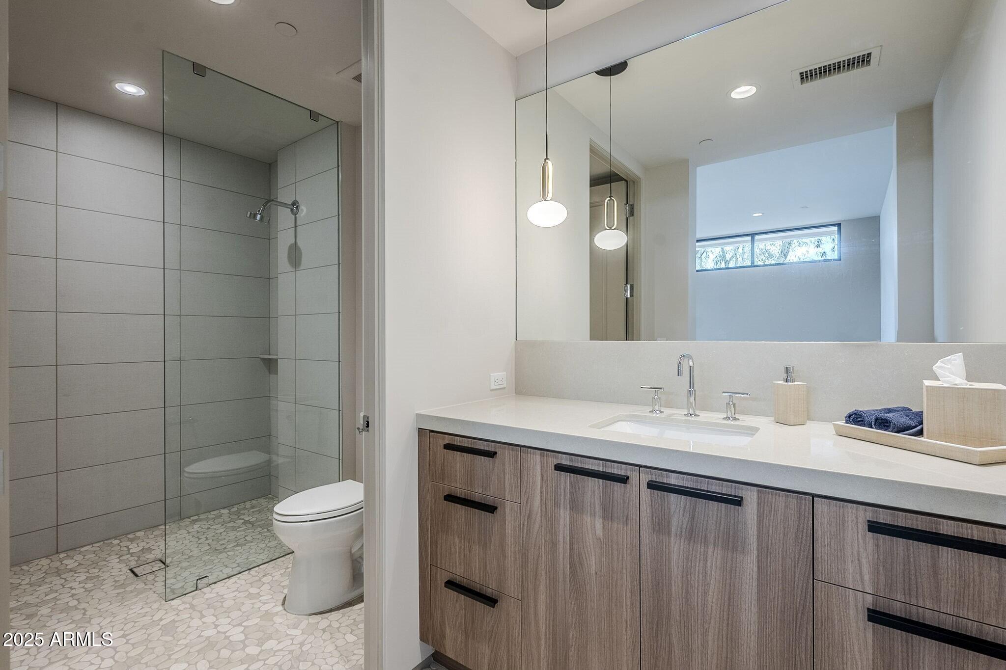 IRONWOOD GOLF VILLAS - Residential