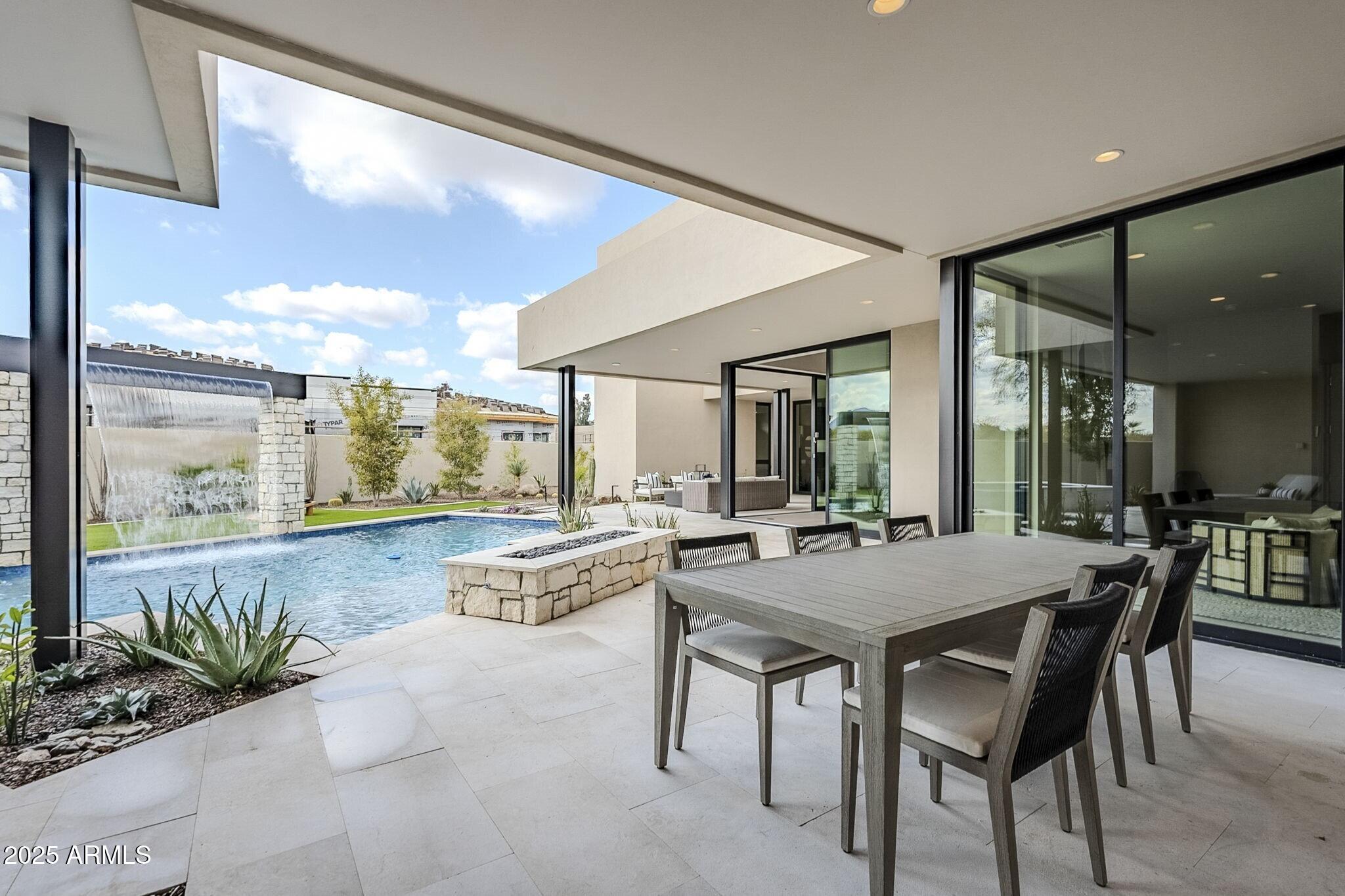 IRONWOOD GOLF VILLAS - Residential