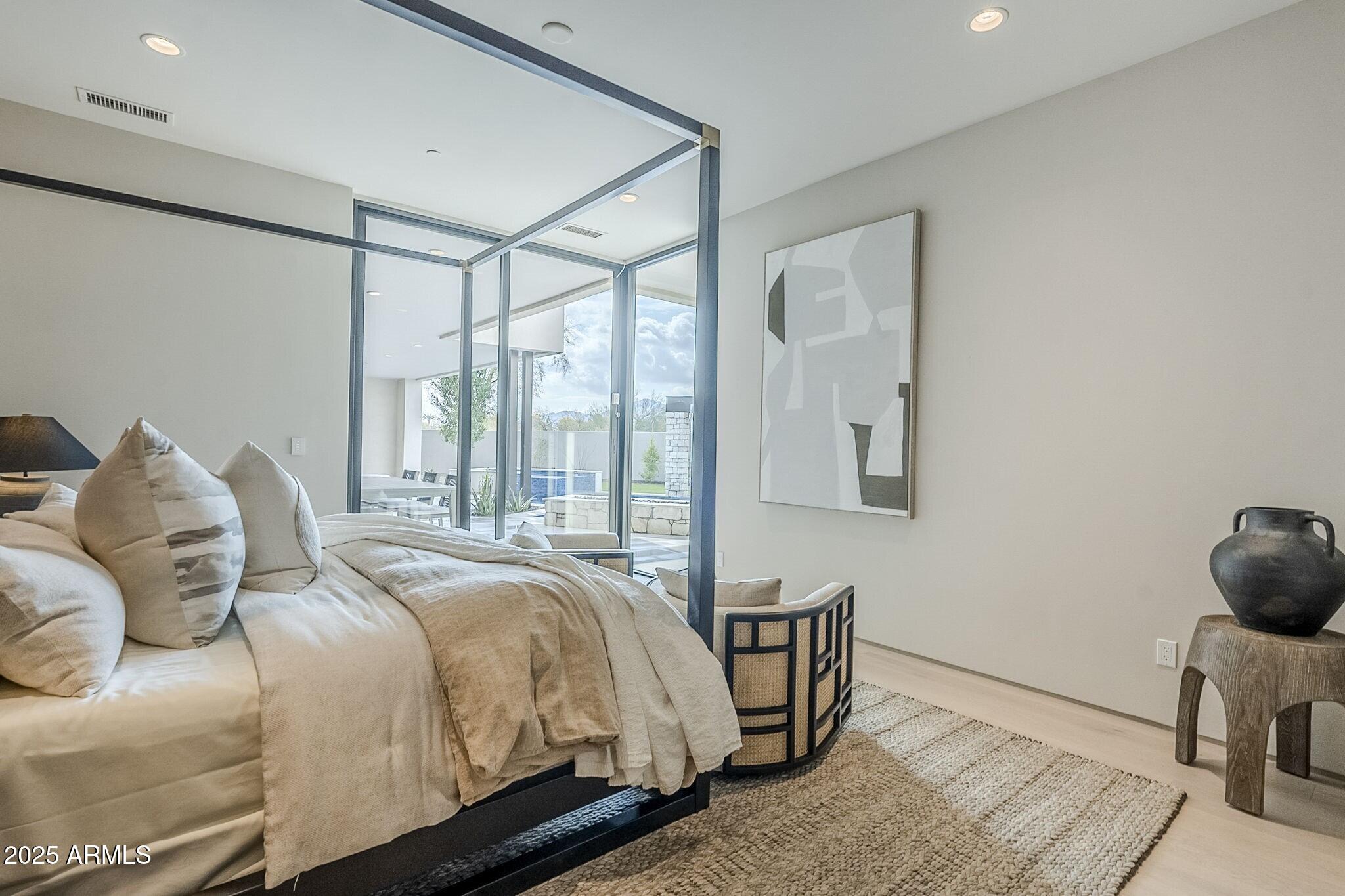 IRONWOOD GOLF VILLAS - Residential