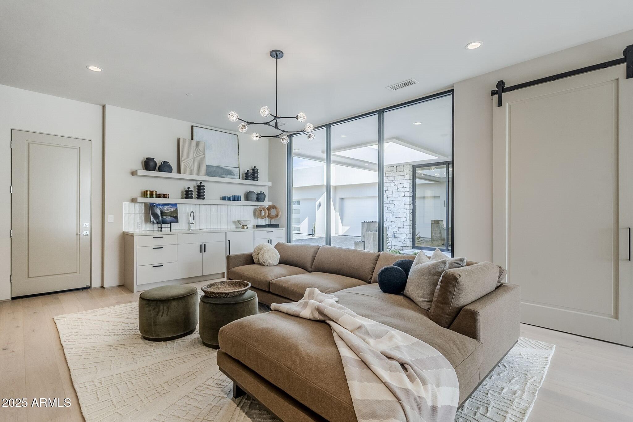 IRONWOOD GOLF VILLAS - Residential