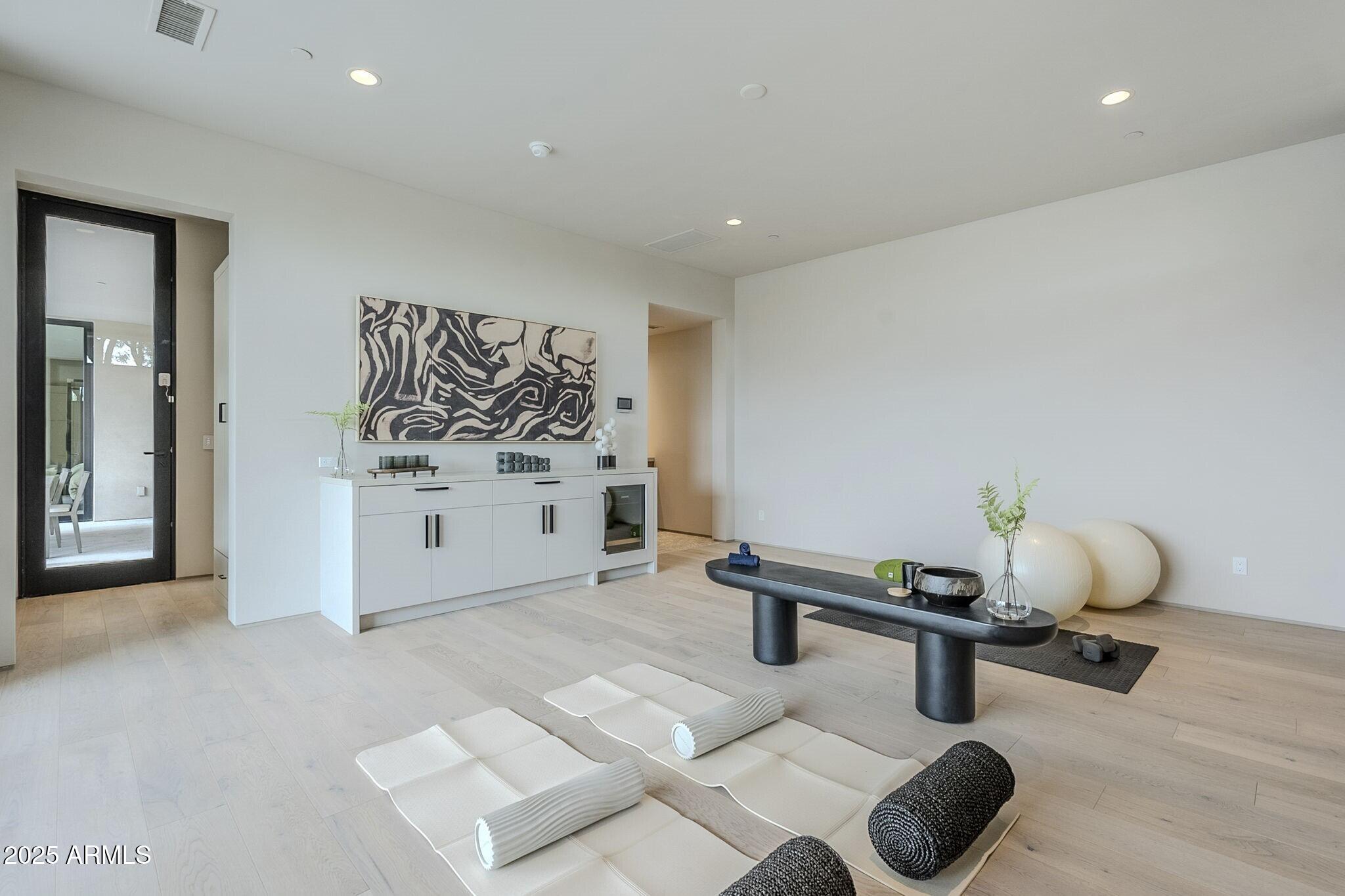 IRONWOOD GOLF VILLAS - Residential