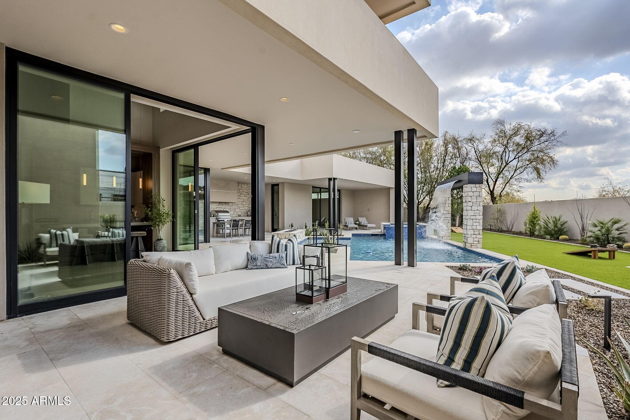 IRONWOOD GOLF VILLAS - Residential