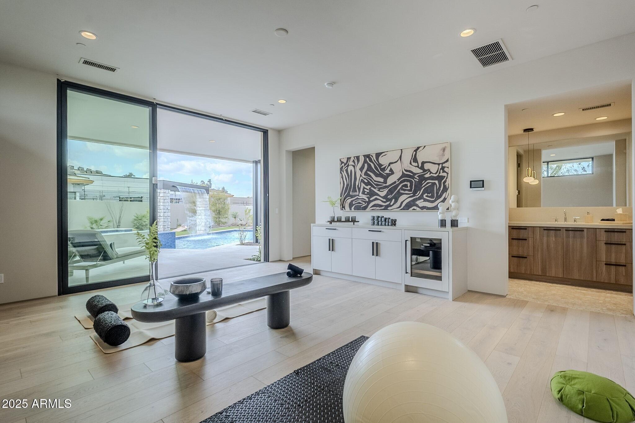 IRONWOOD GOLF VILLAS - Residential