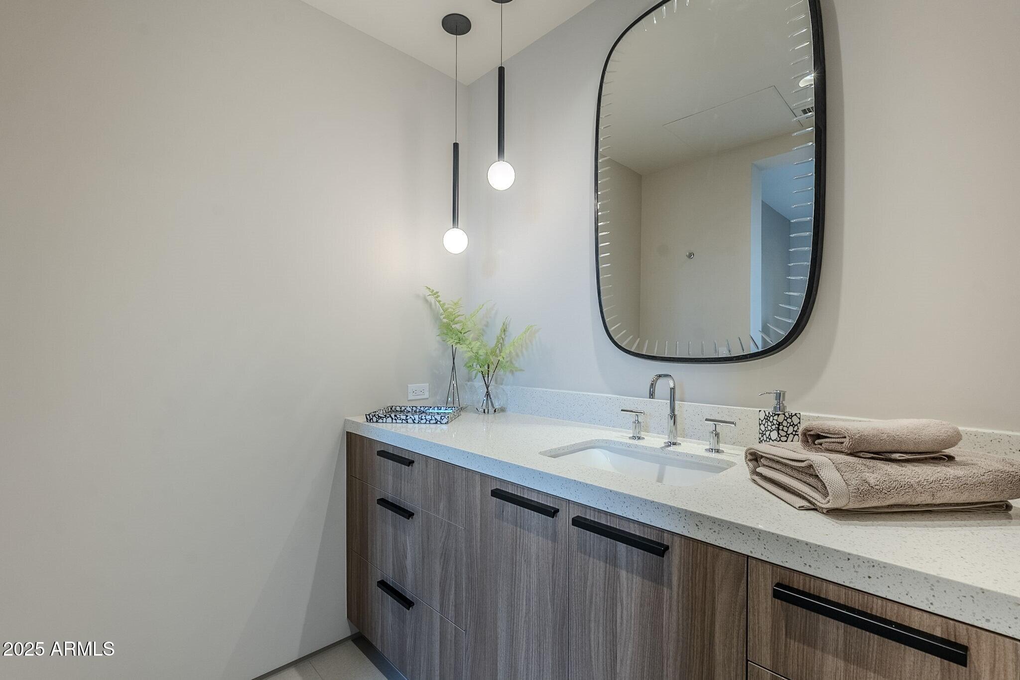 IRONWOOD GOLF VILLAS - Residential