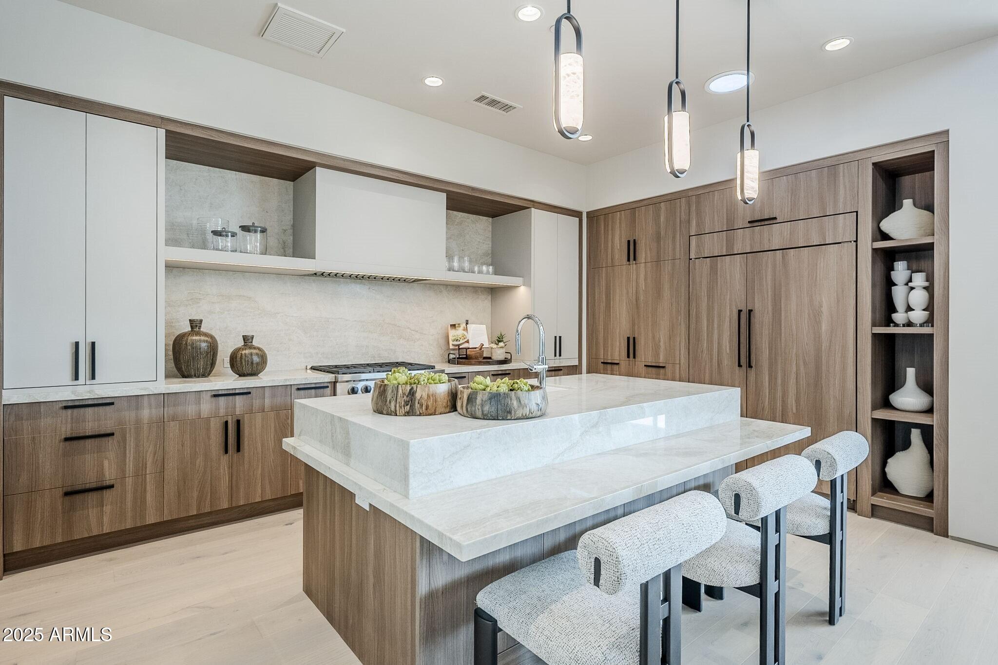 IRONWOOD GOLF VILLAS - Residential