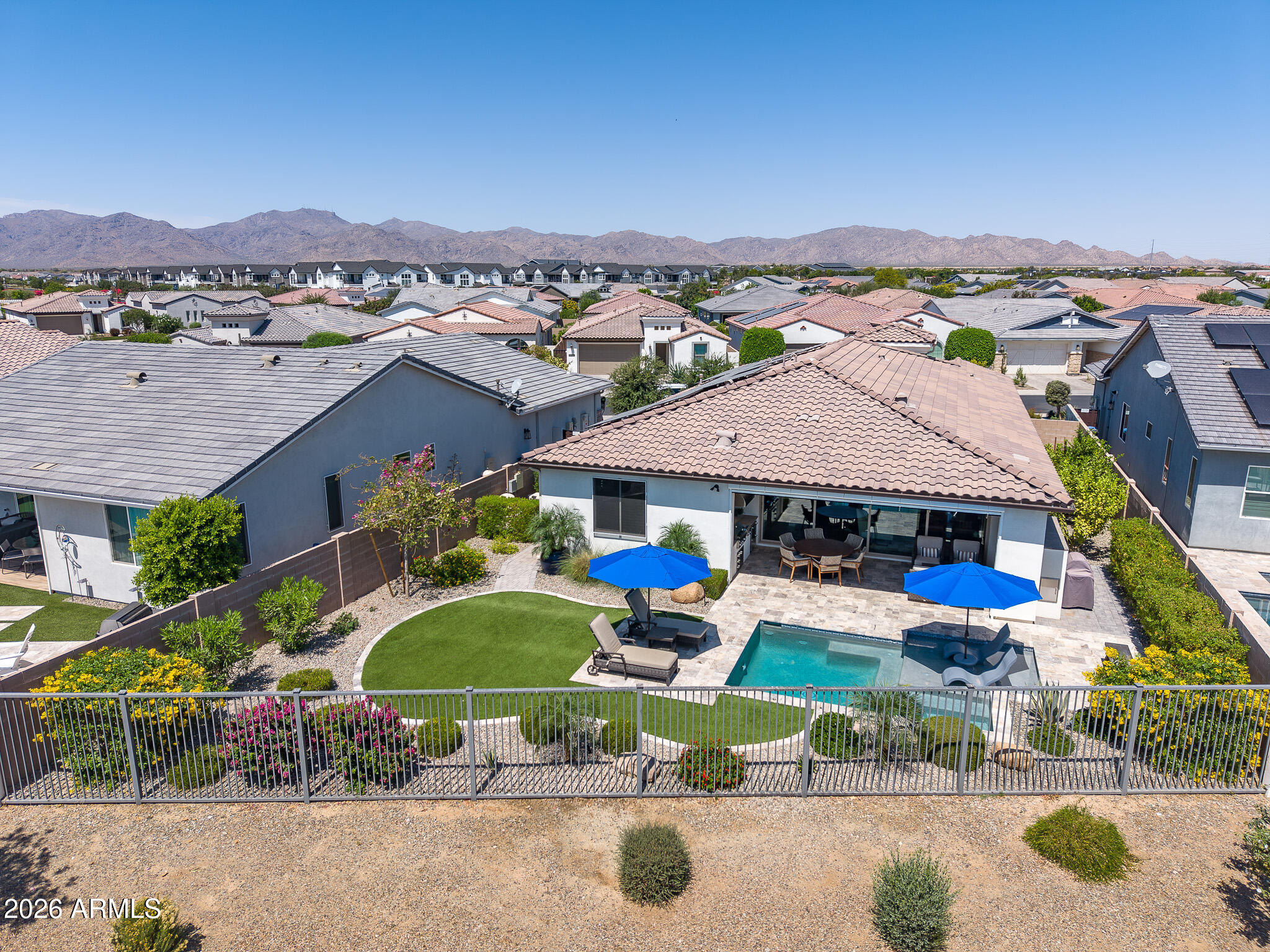 STERLING GROVE - Residential