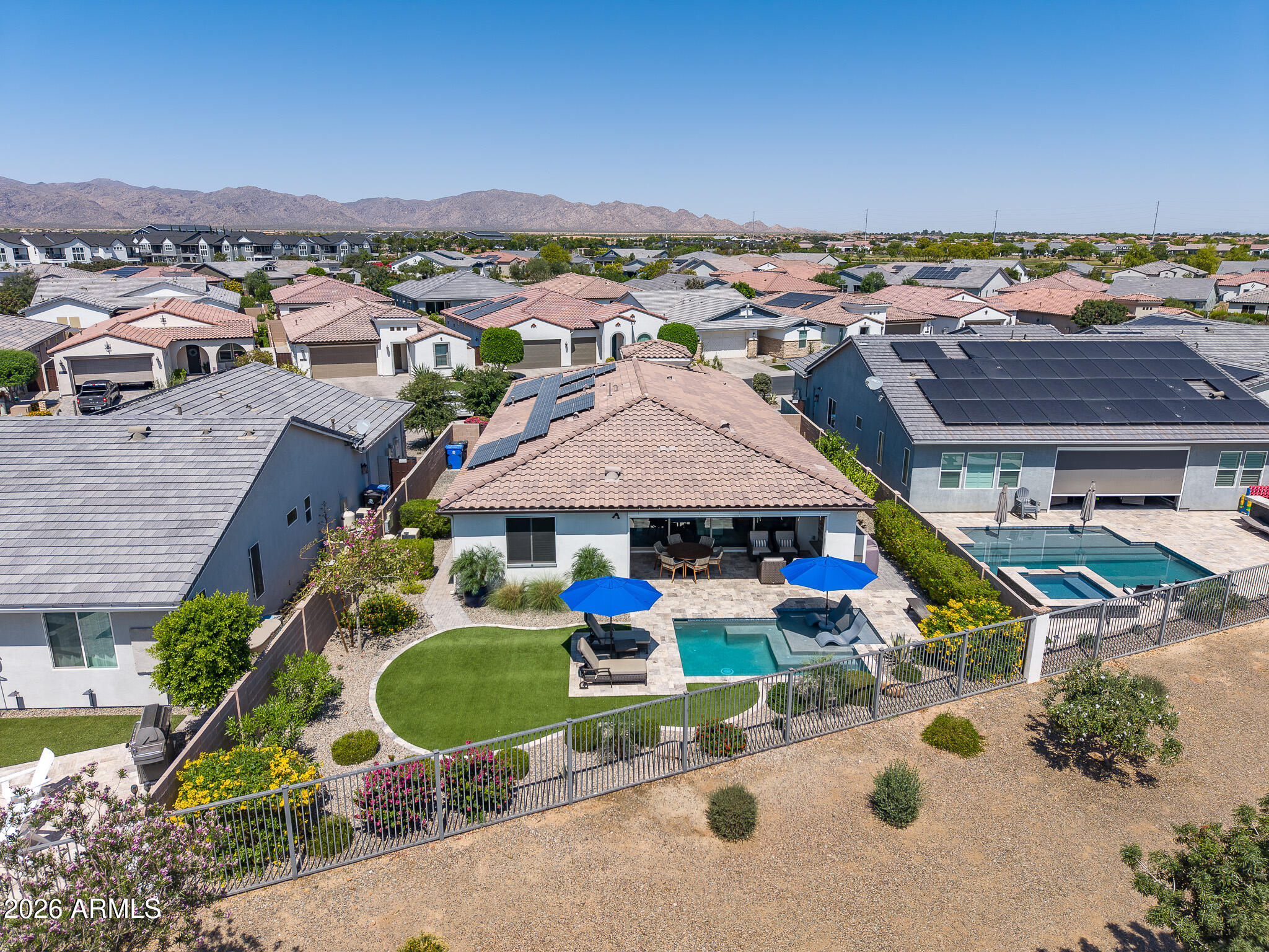 STERLING GROVE - Residential
