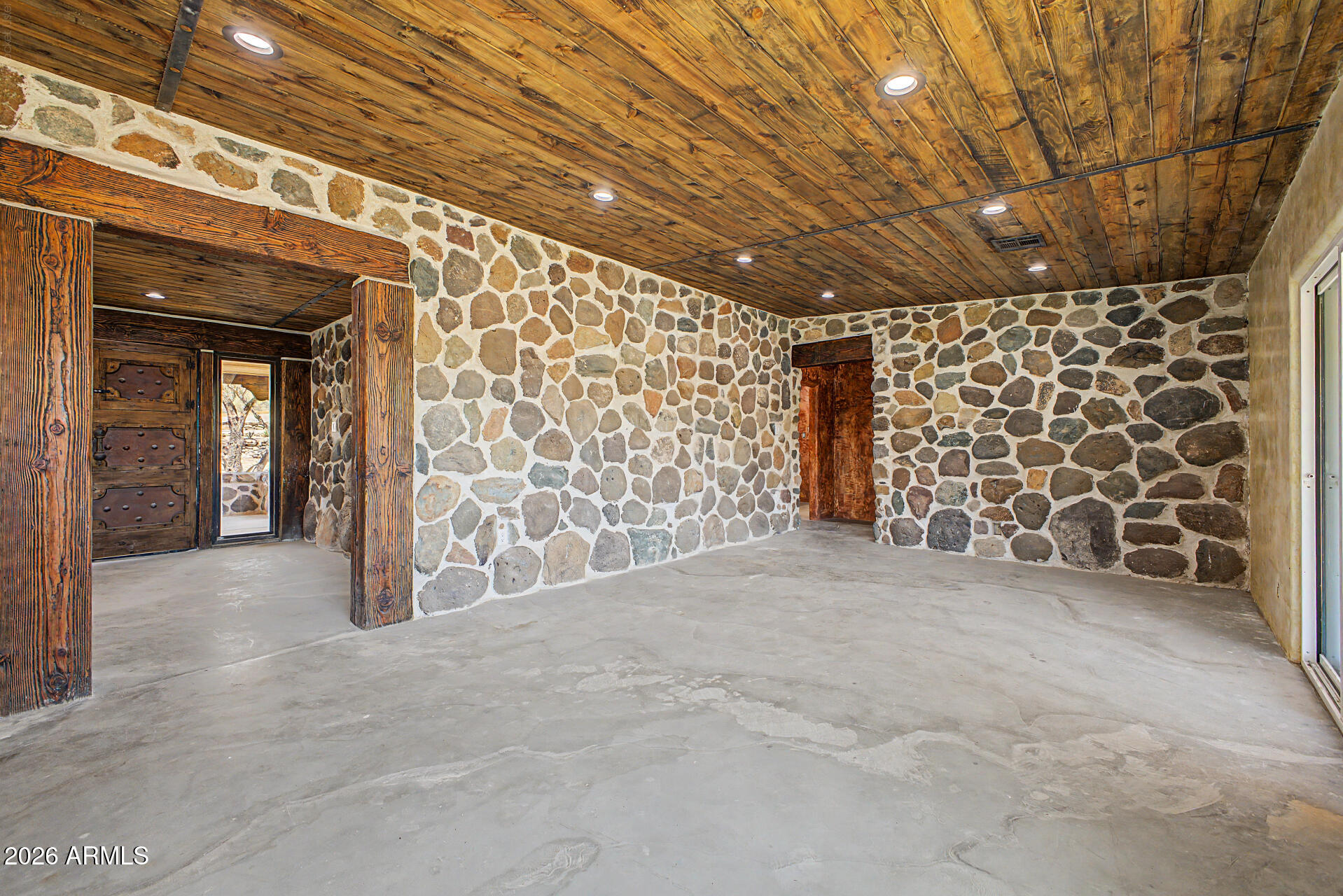 Metes and Bounds - Residential