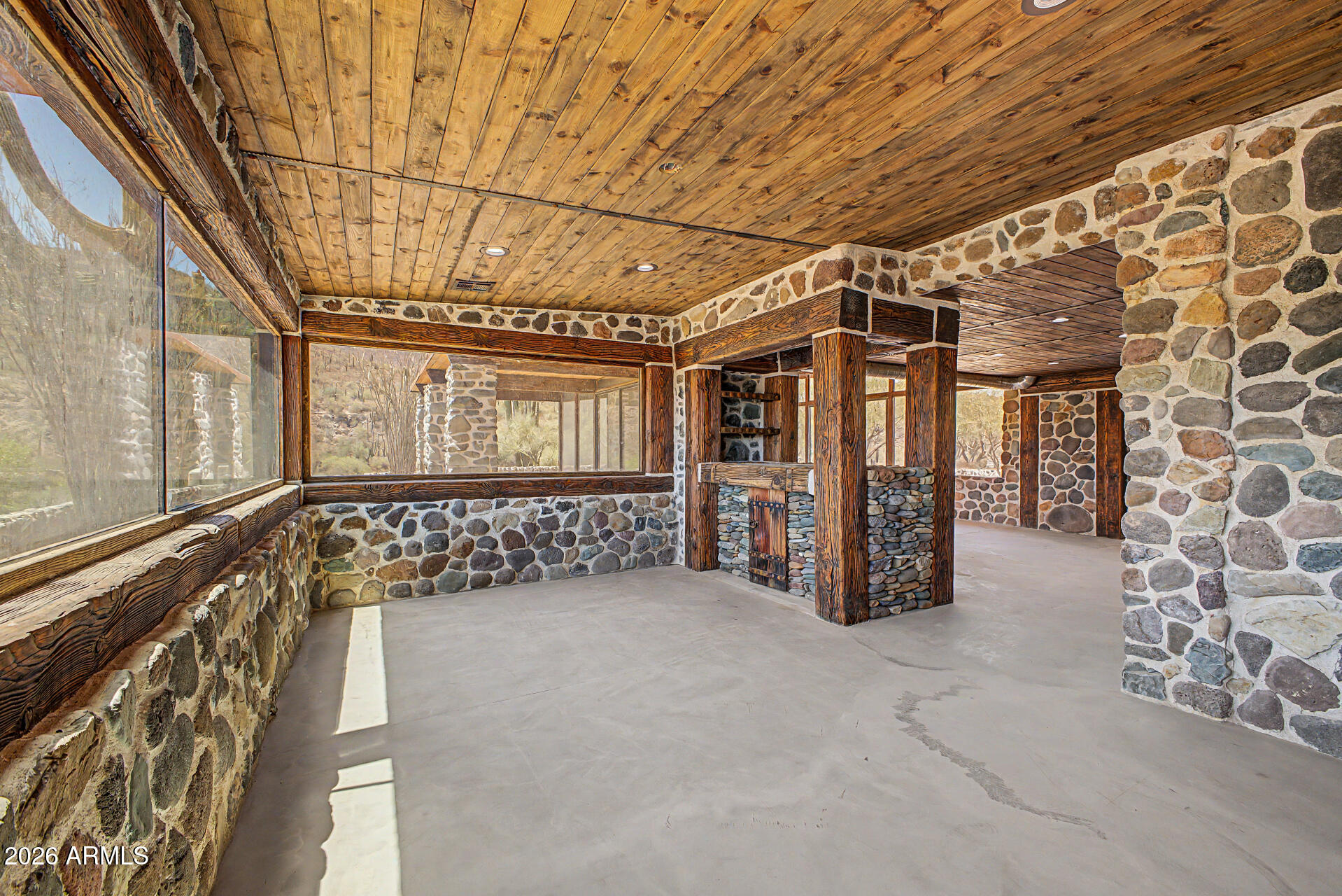Metes and Bounds - Residential