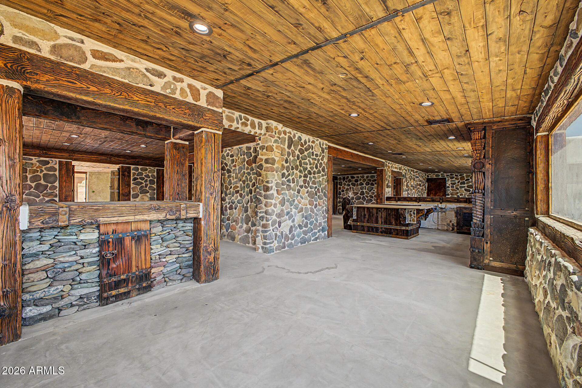 Metes and Bounds - Residential
