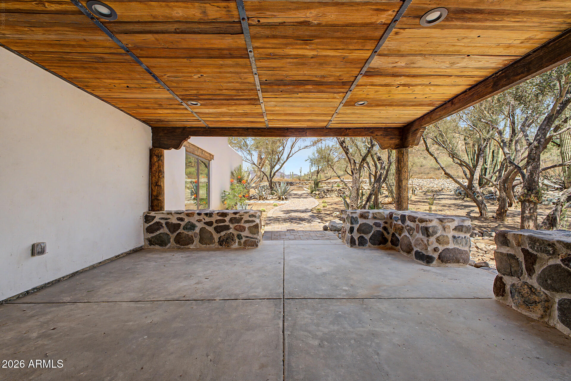 Metes and Bounds - Residential