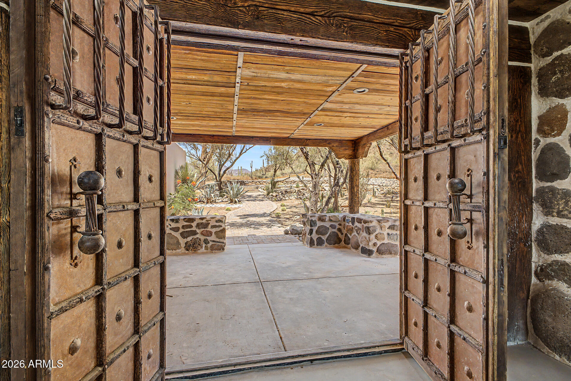 Metes and Bounds - Residential