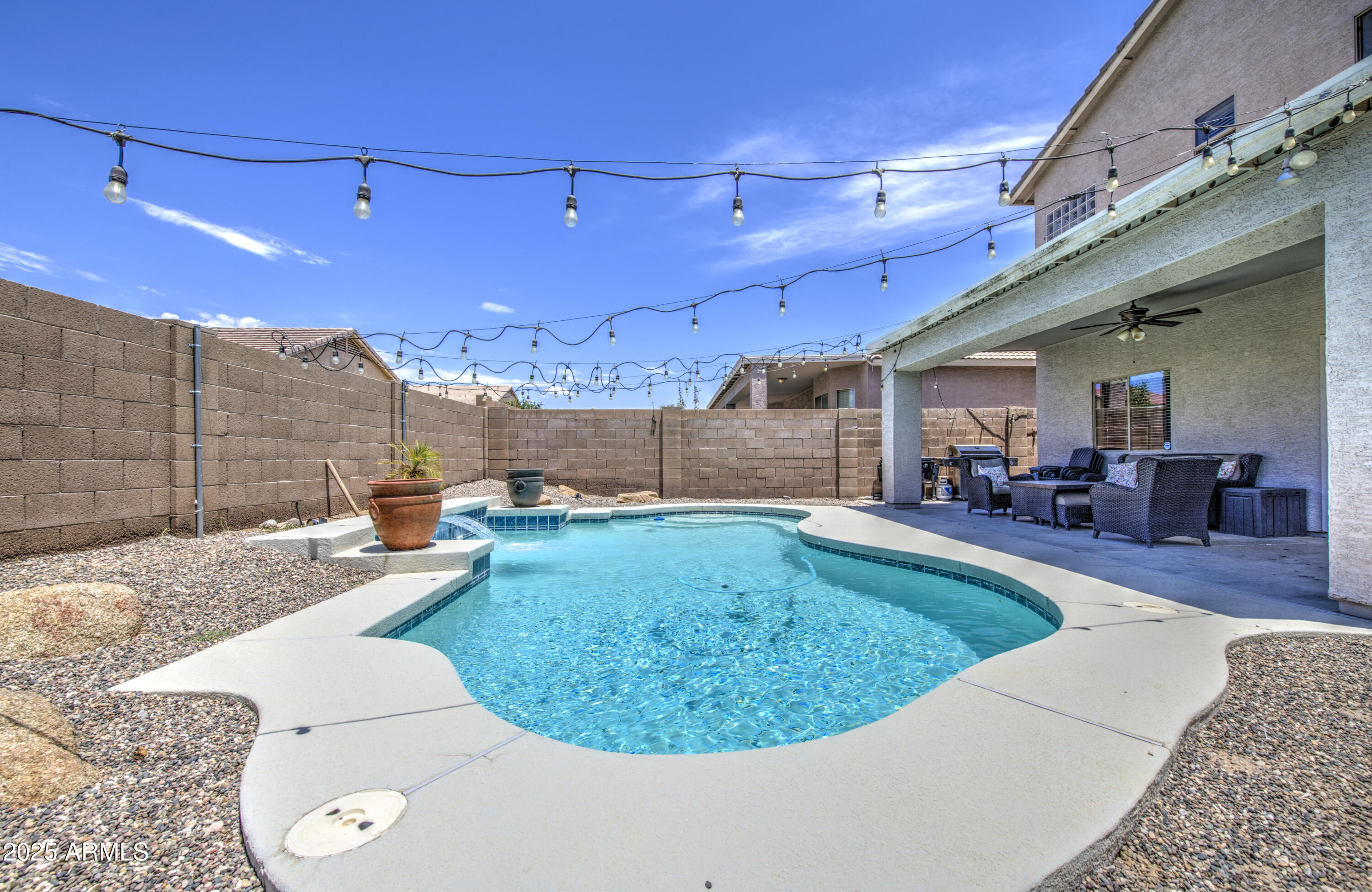 DIAMOND RIDGE PLACE - Residential