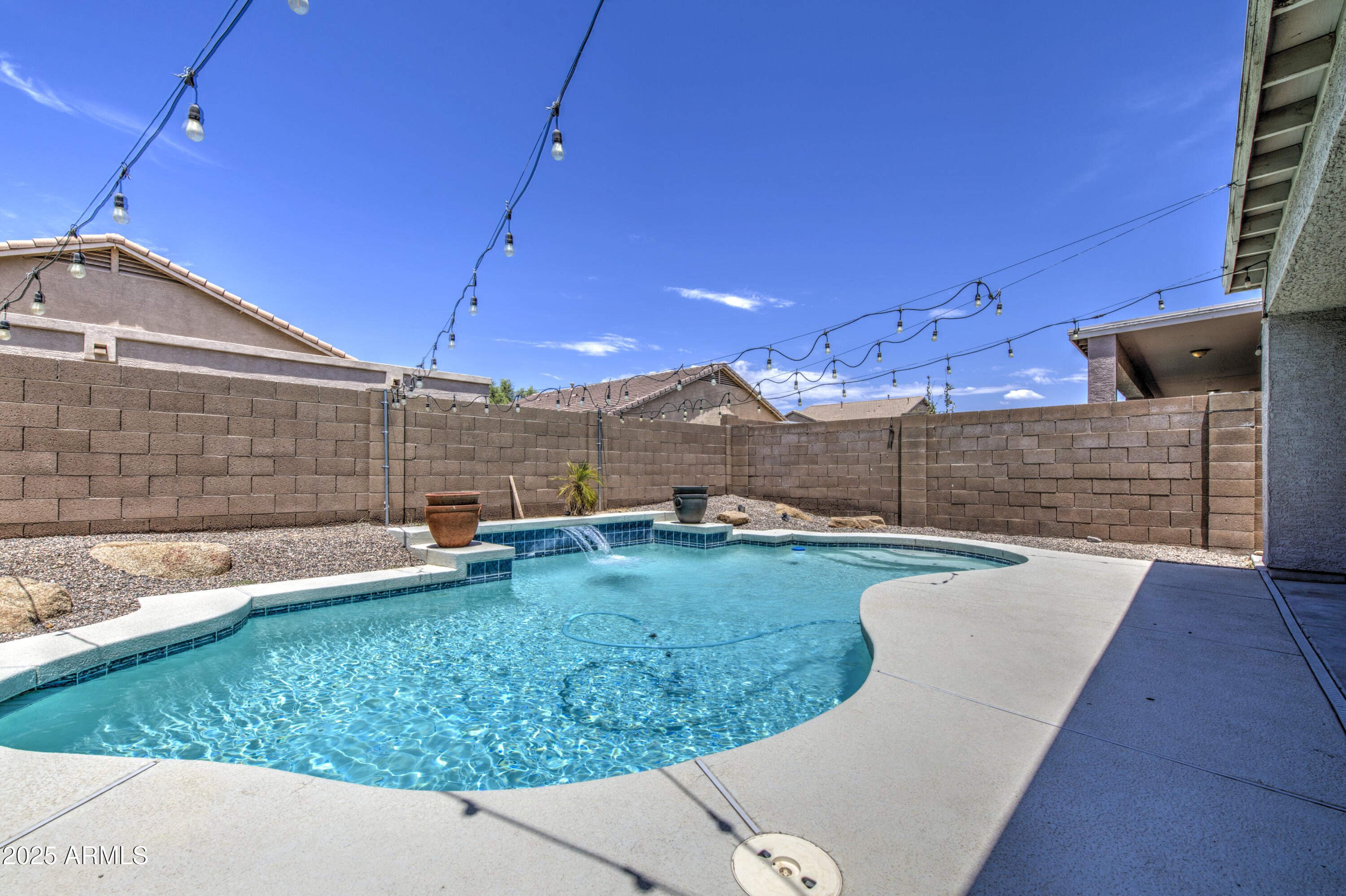 DIAMOND RIDGE PLACE - Residential