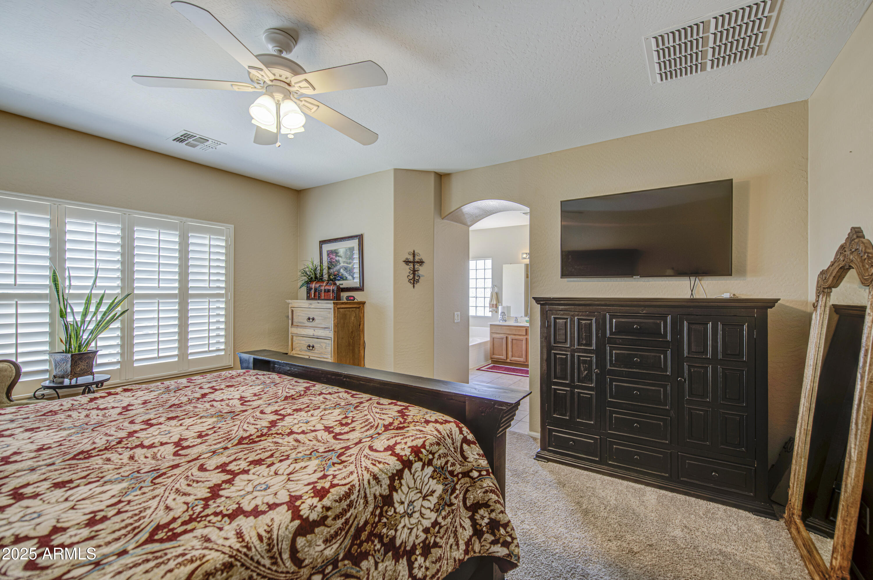 DIAMOND RIDGE PLACE - Residential