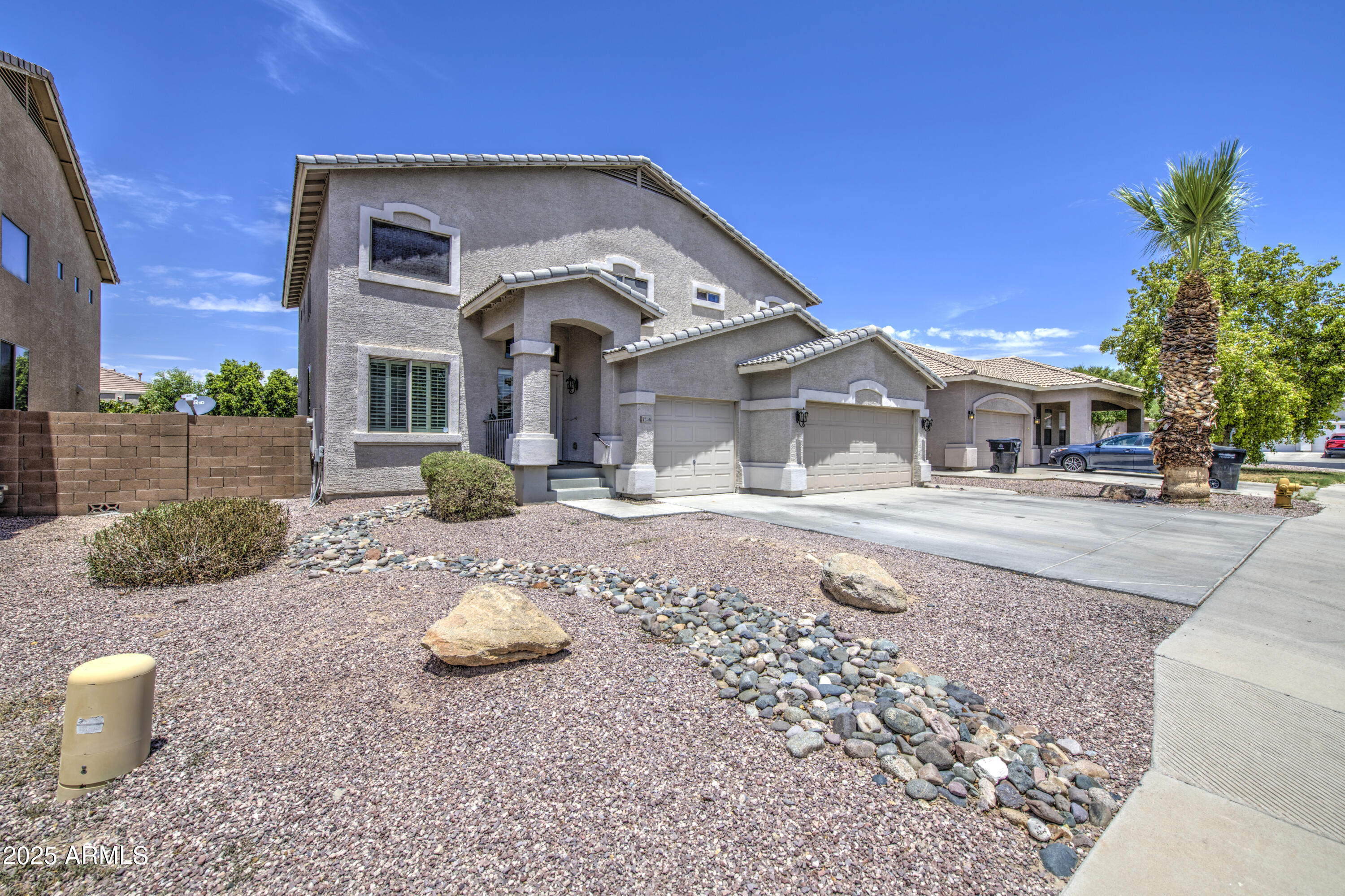 DIAMOND RIDGE PLACE - Residential
