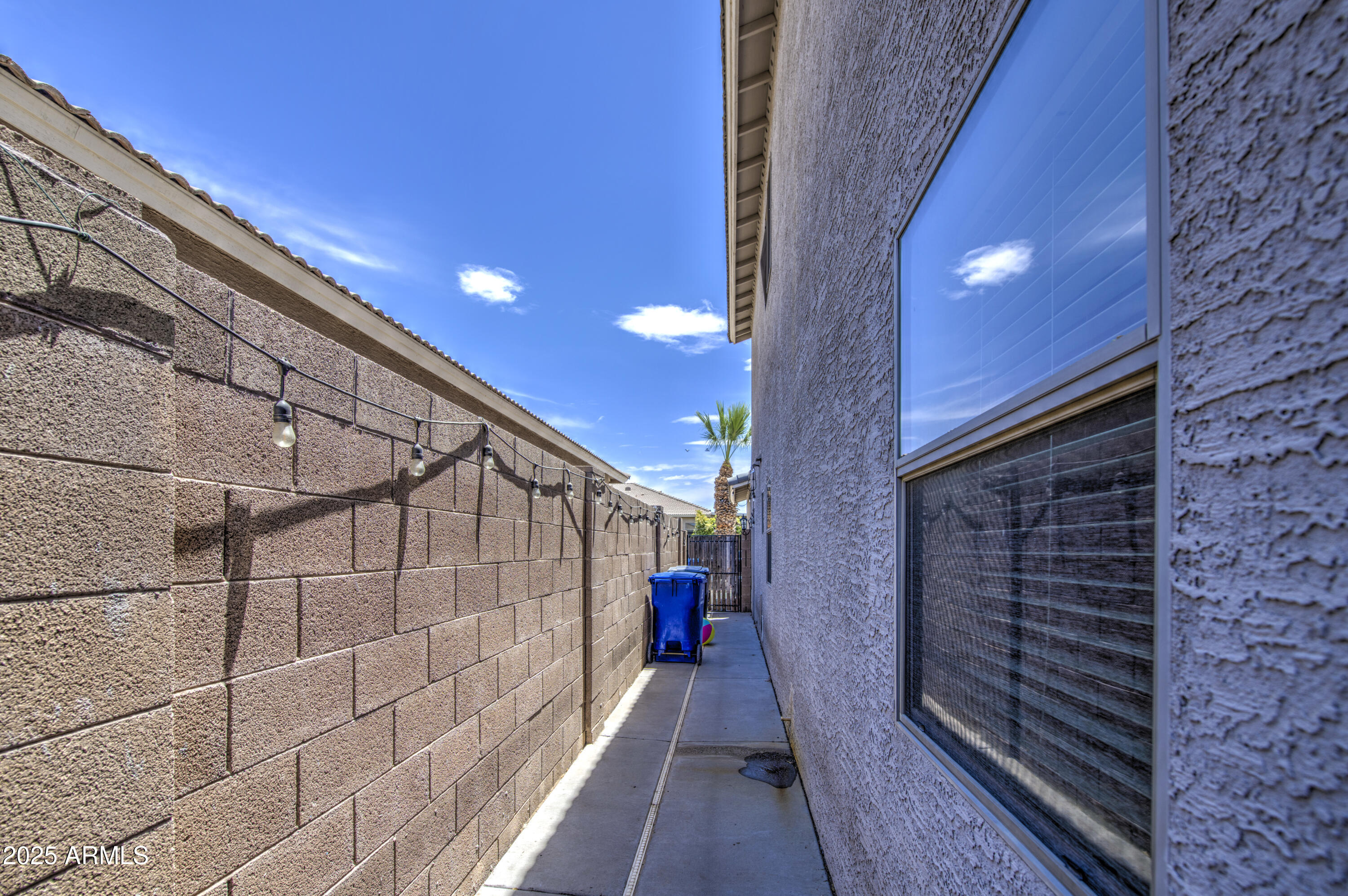 DIAMOND RIDGE PLACE - Residential