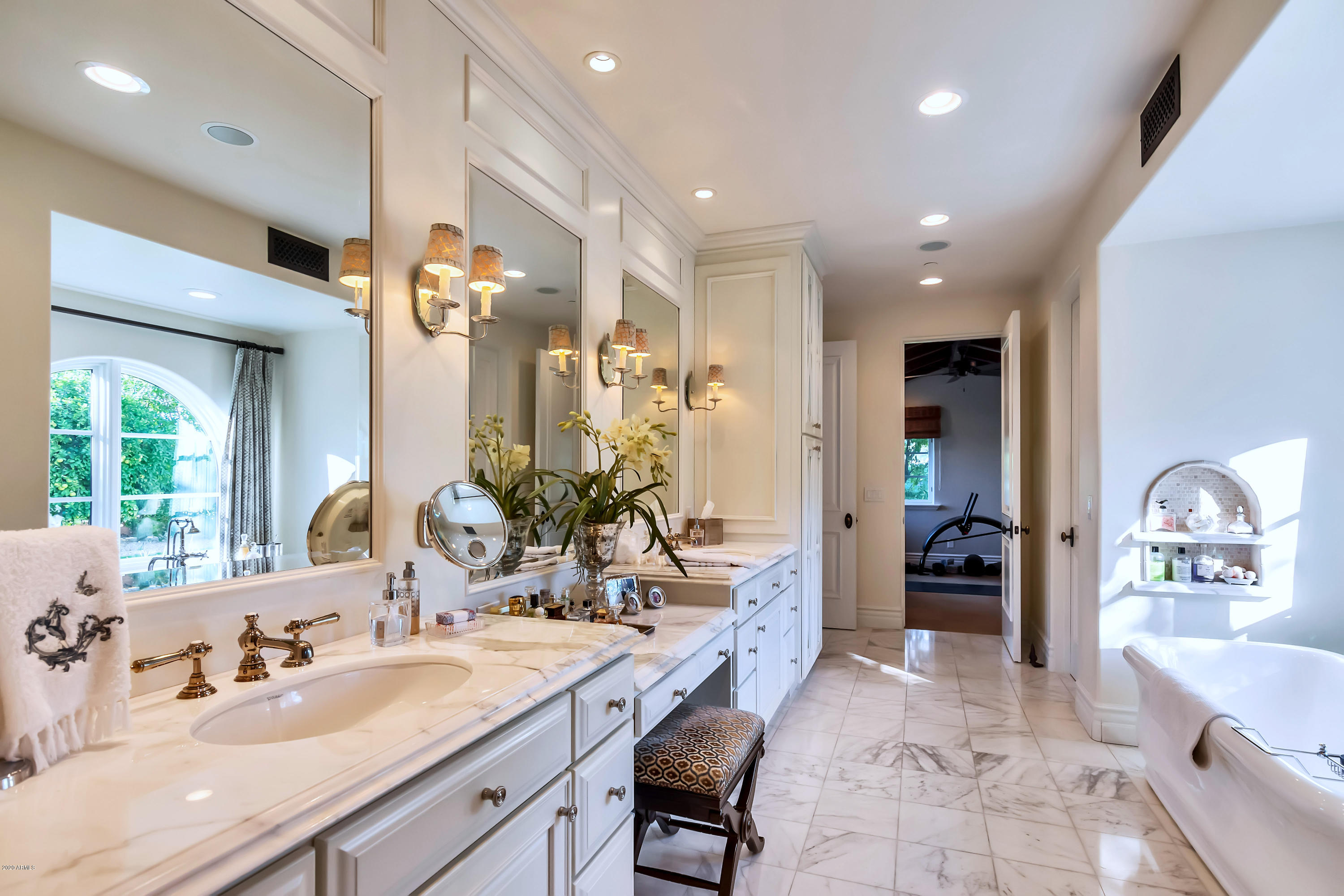 EXETER ESTATES - Residential