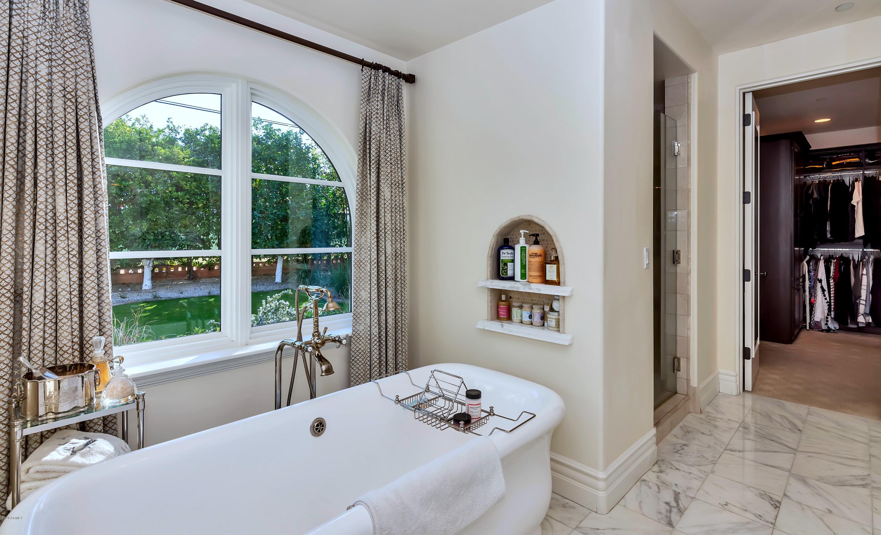 EXETER ESTATES - Residential
