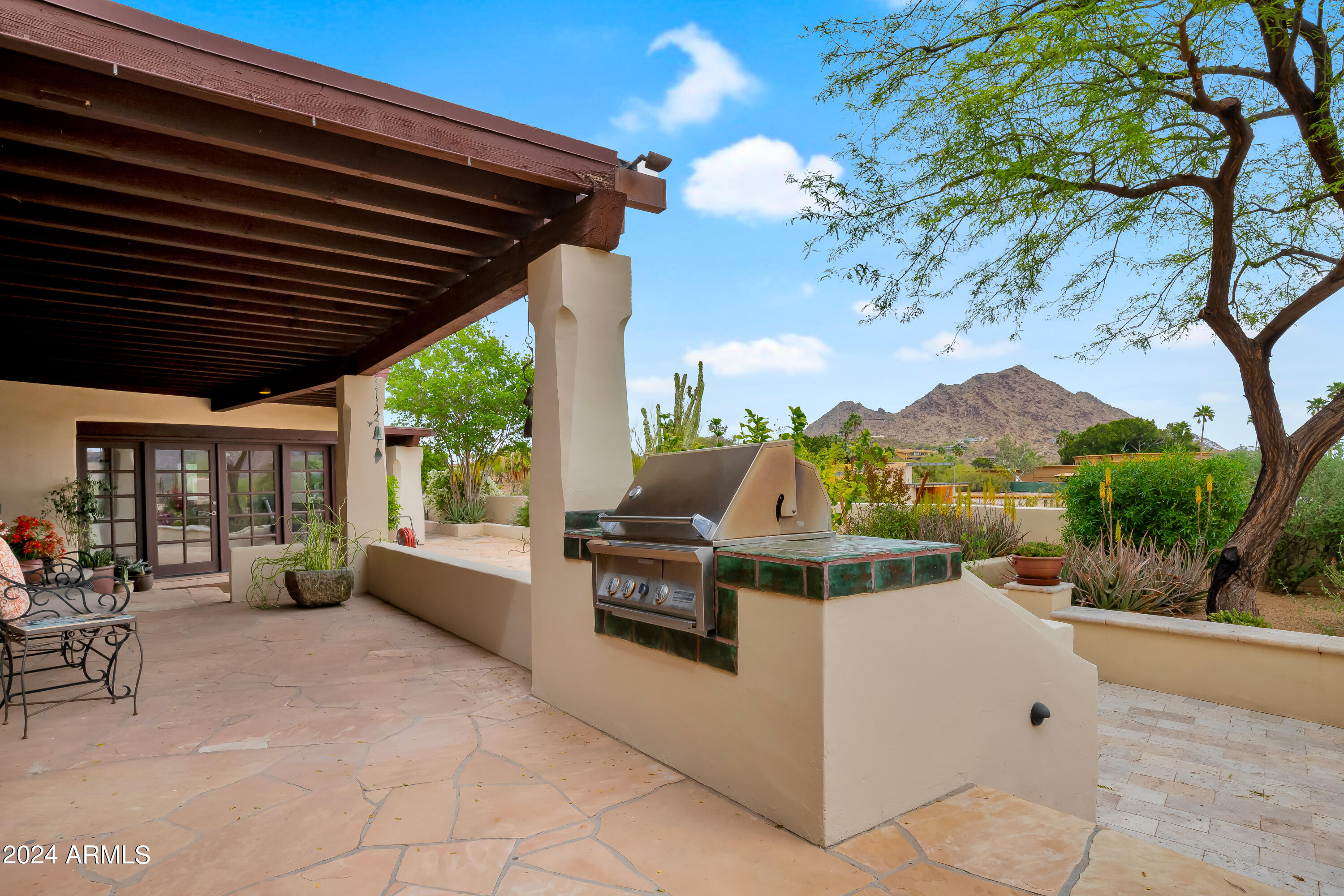 Paradise Valley Estates - Residential