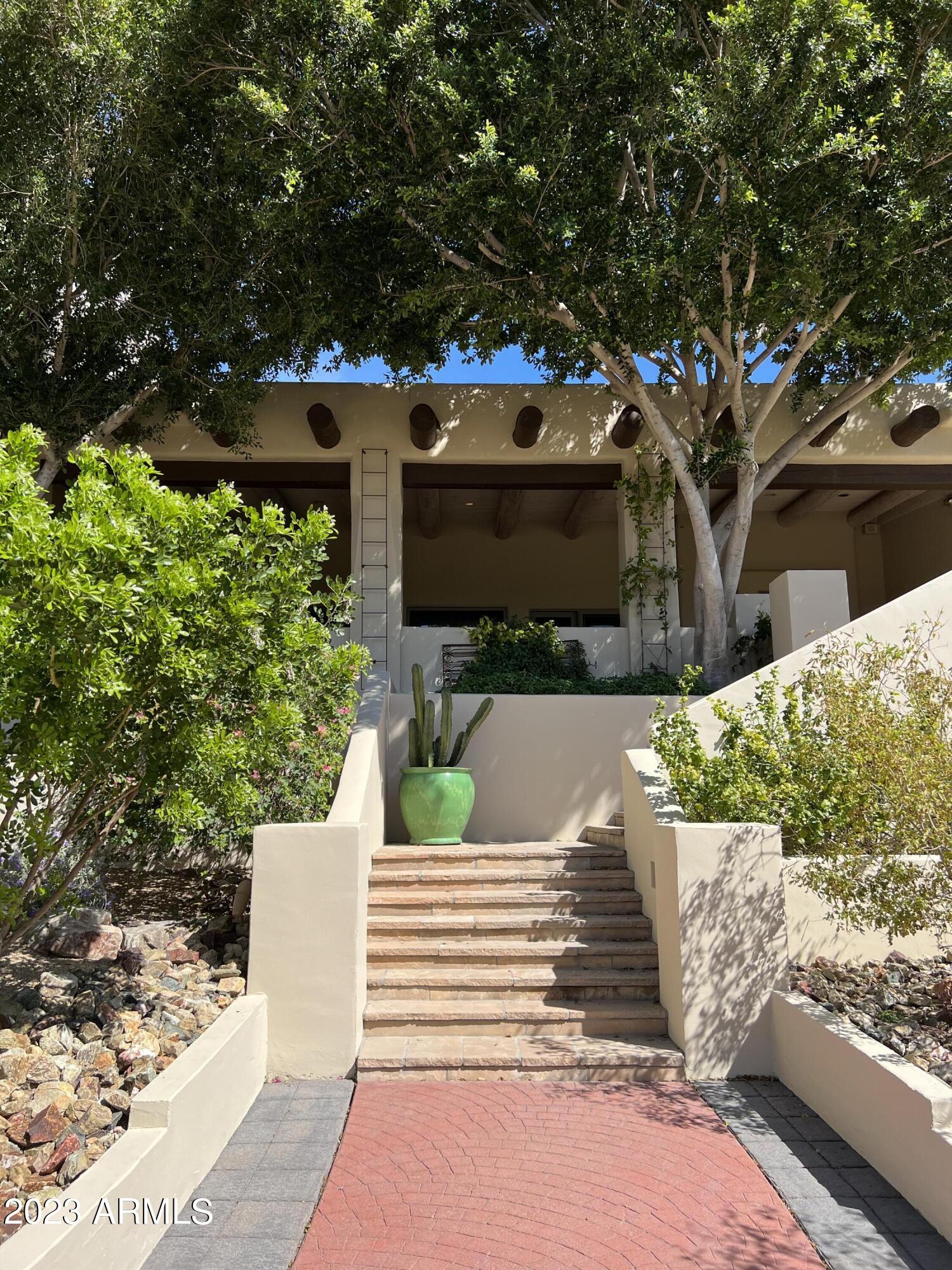 Paradise Valley Estates - Residential
