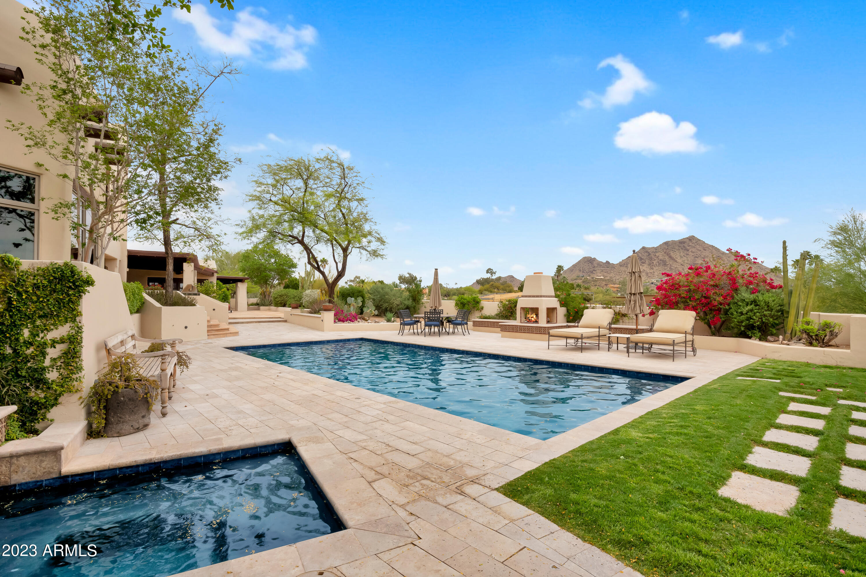 Paradise Valley Estates - Residential
