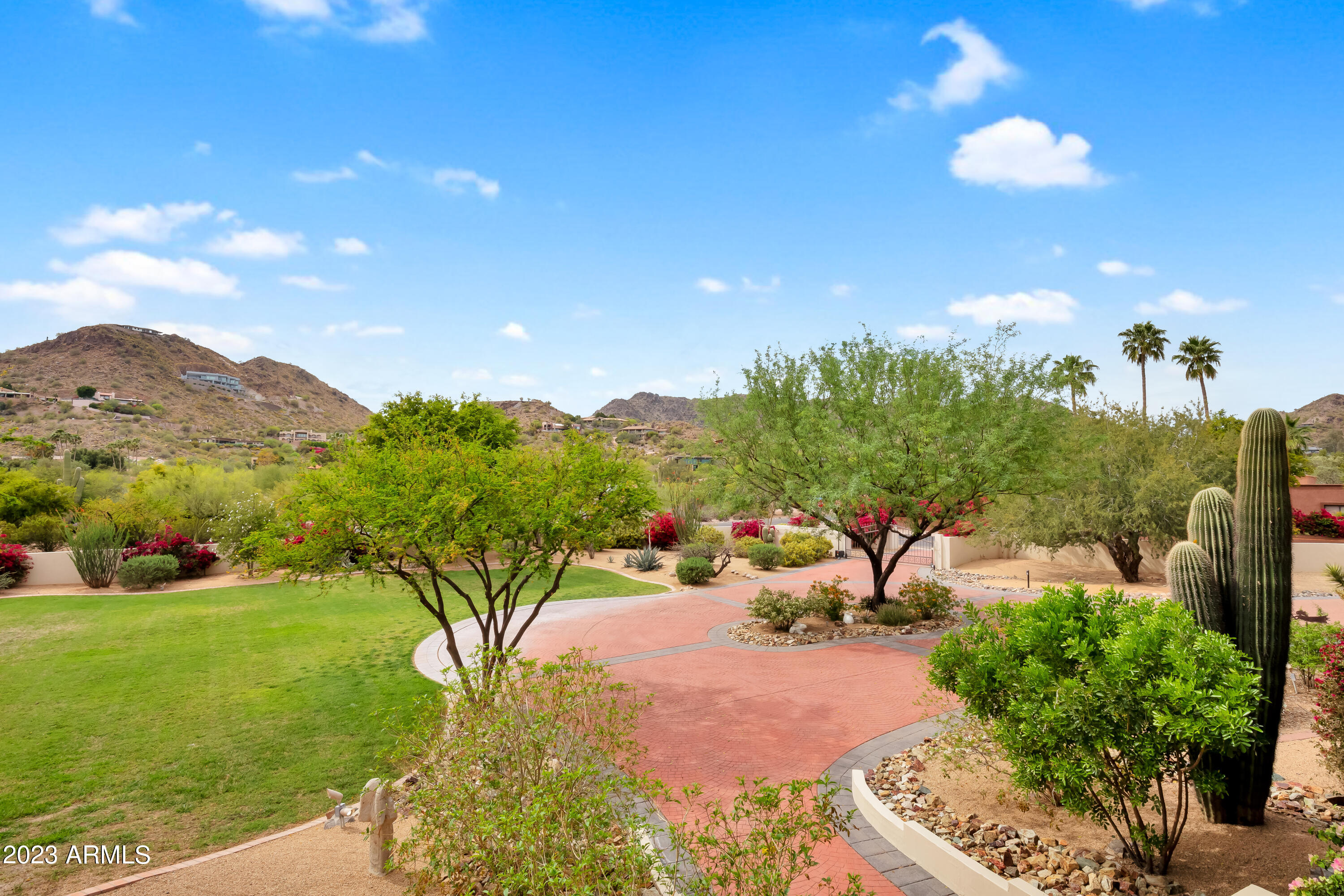 Paradise Valley Estates - Residential