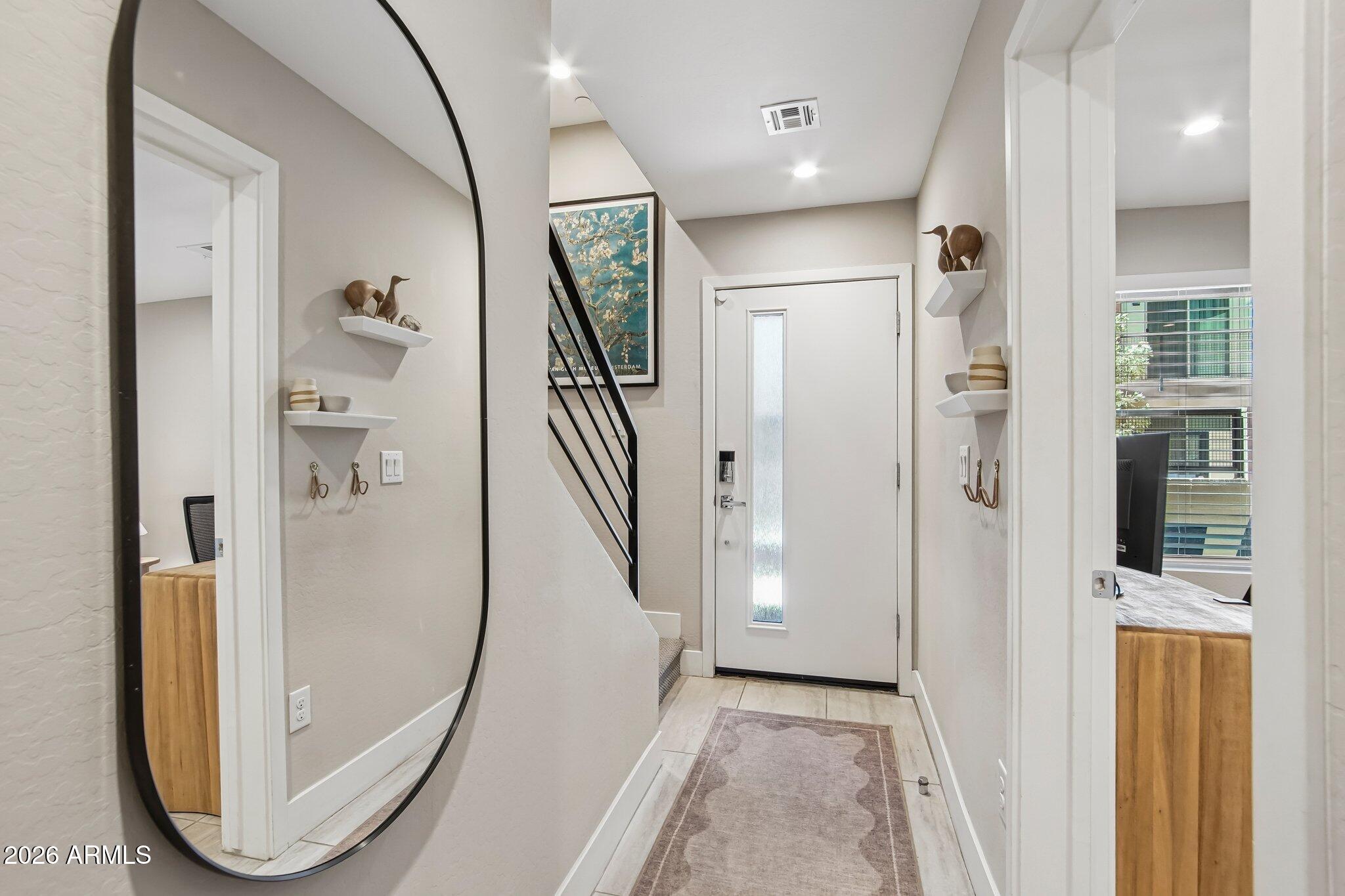 CENTER 8 TOWNHOMES - Residential