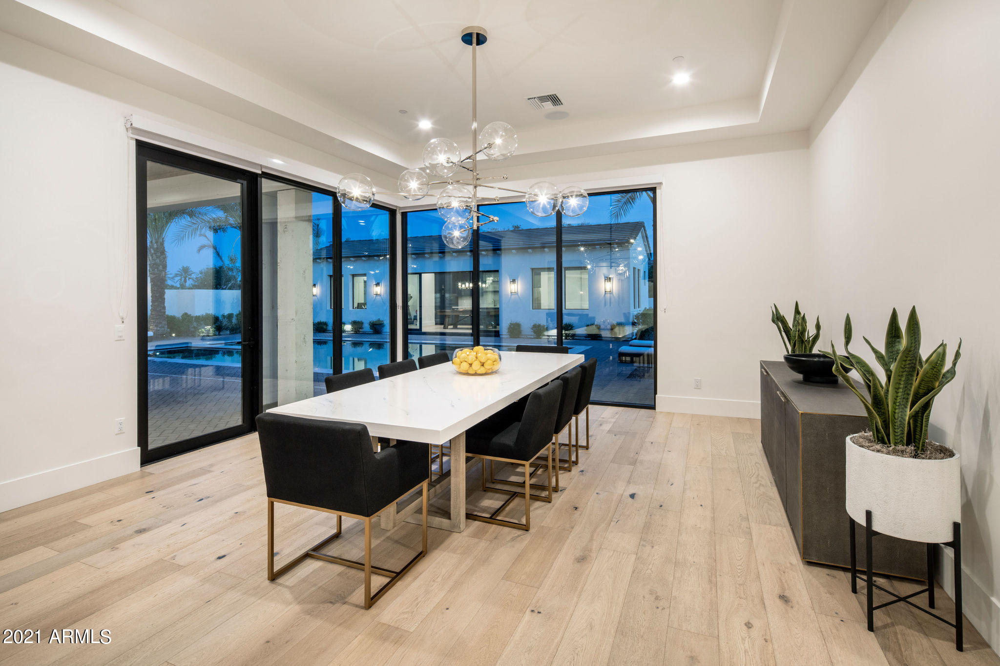 STONEVIEW - Residential