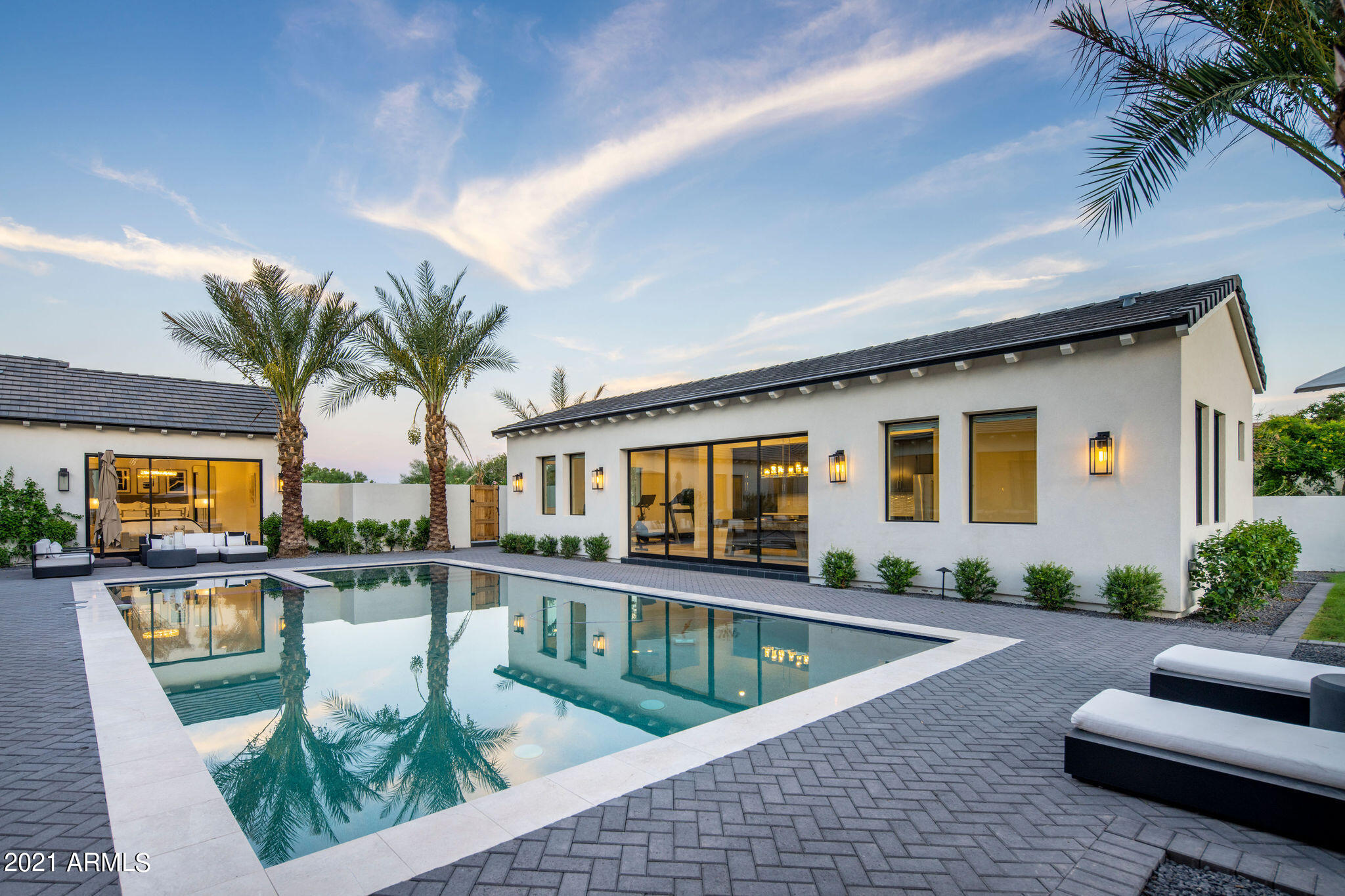 STONEVIEW - Residential