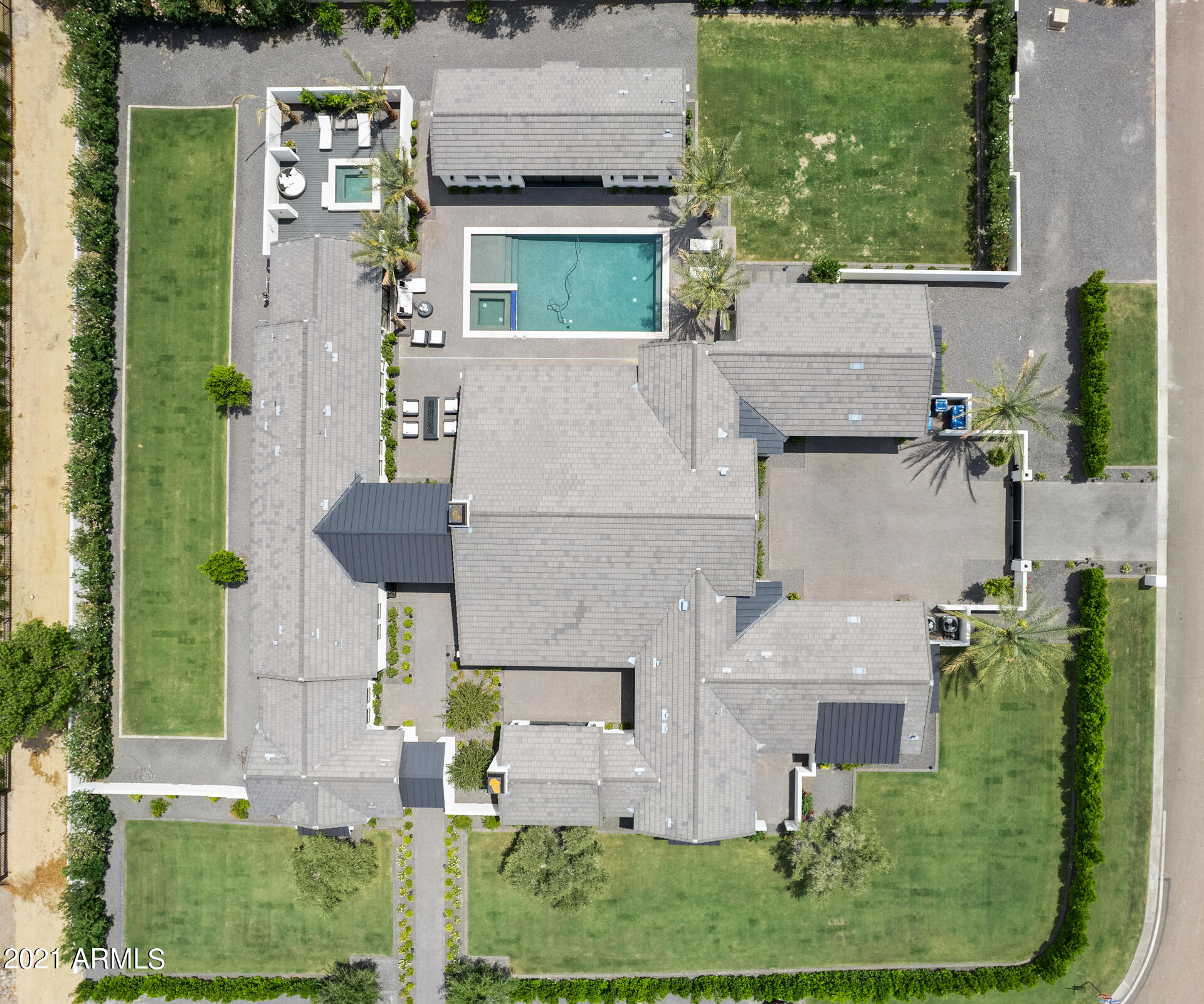 STONEVIEW - Residential