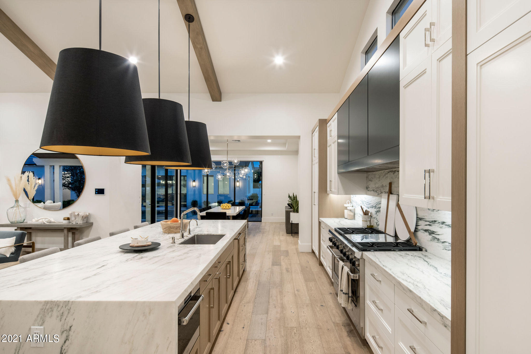 STONEVIEW - Residential