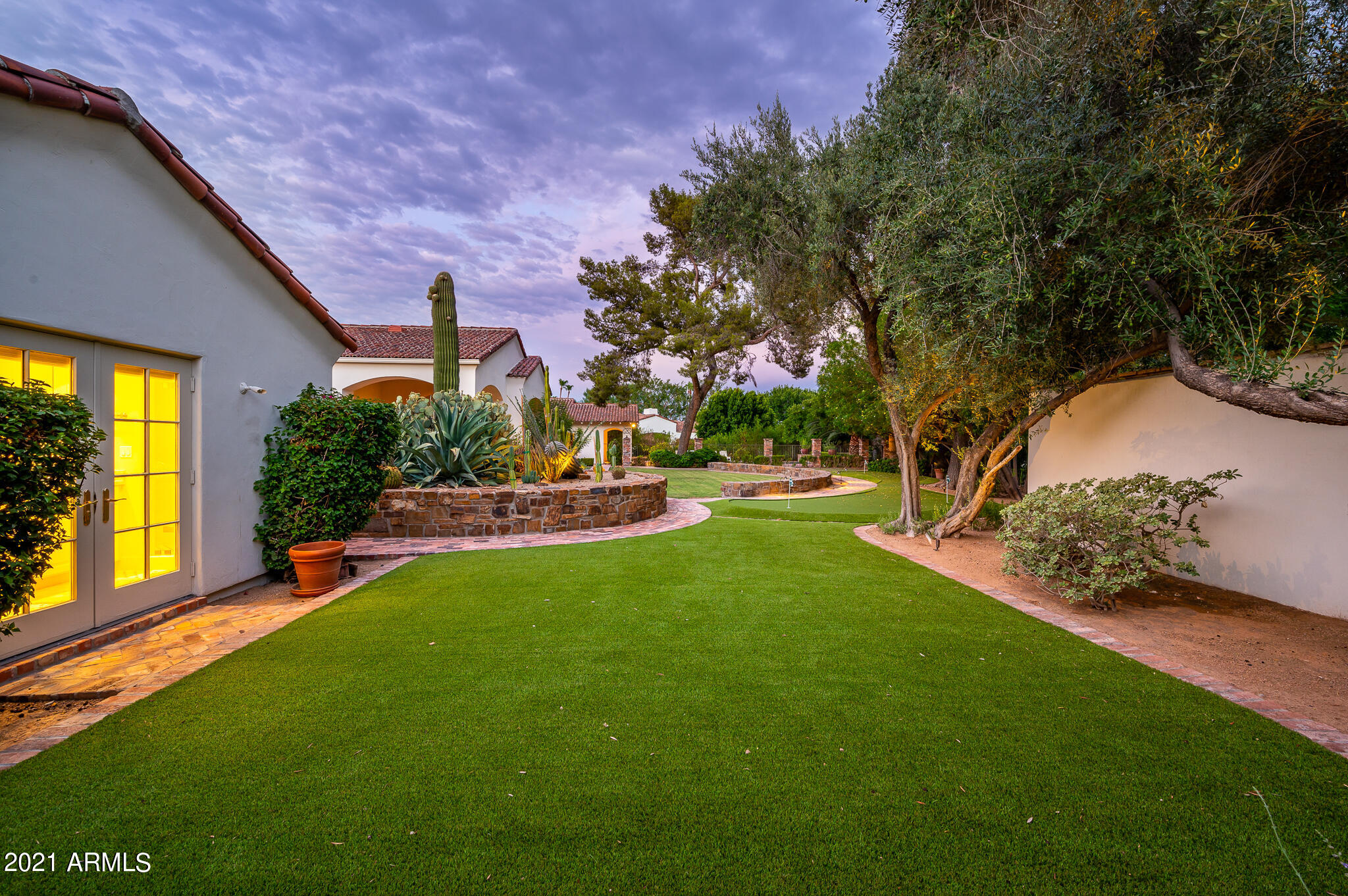 CASA BLANCA ESTATES - Residential