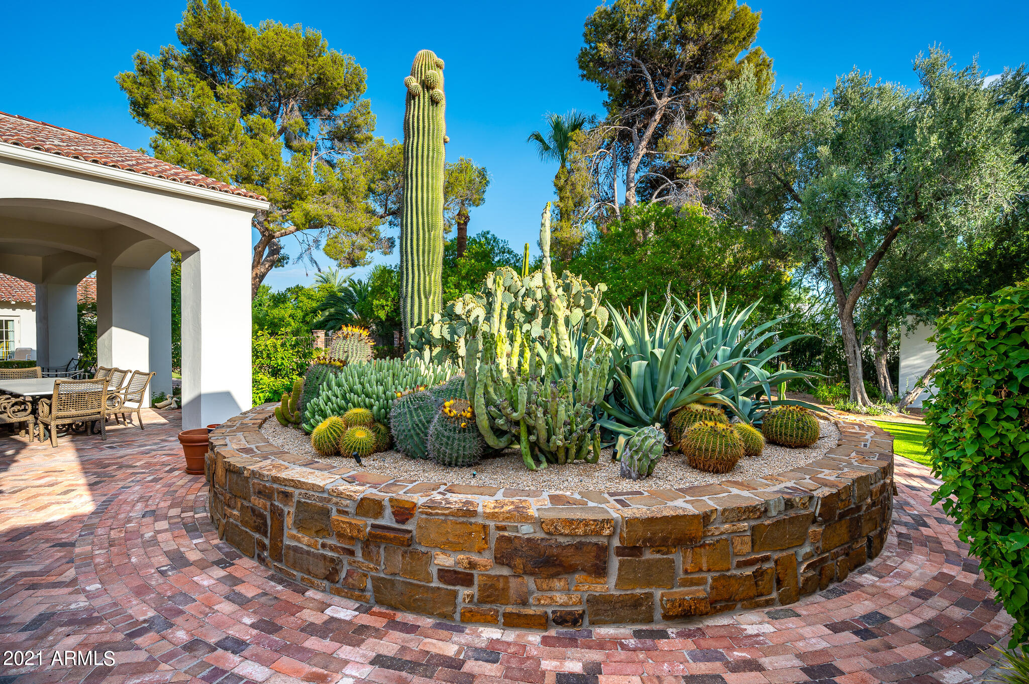 CASA BLANCA ESTATES - Residential