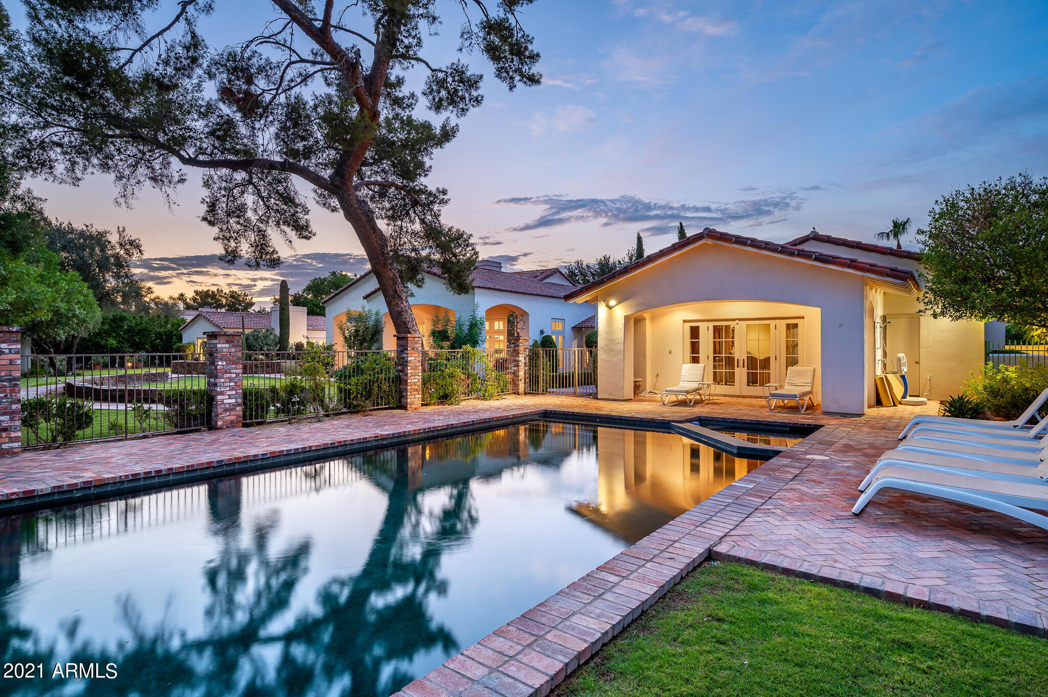 CASA BLANCA ESTATES - Residential