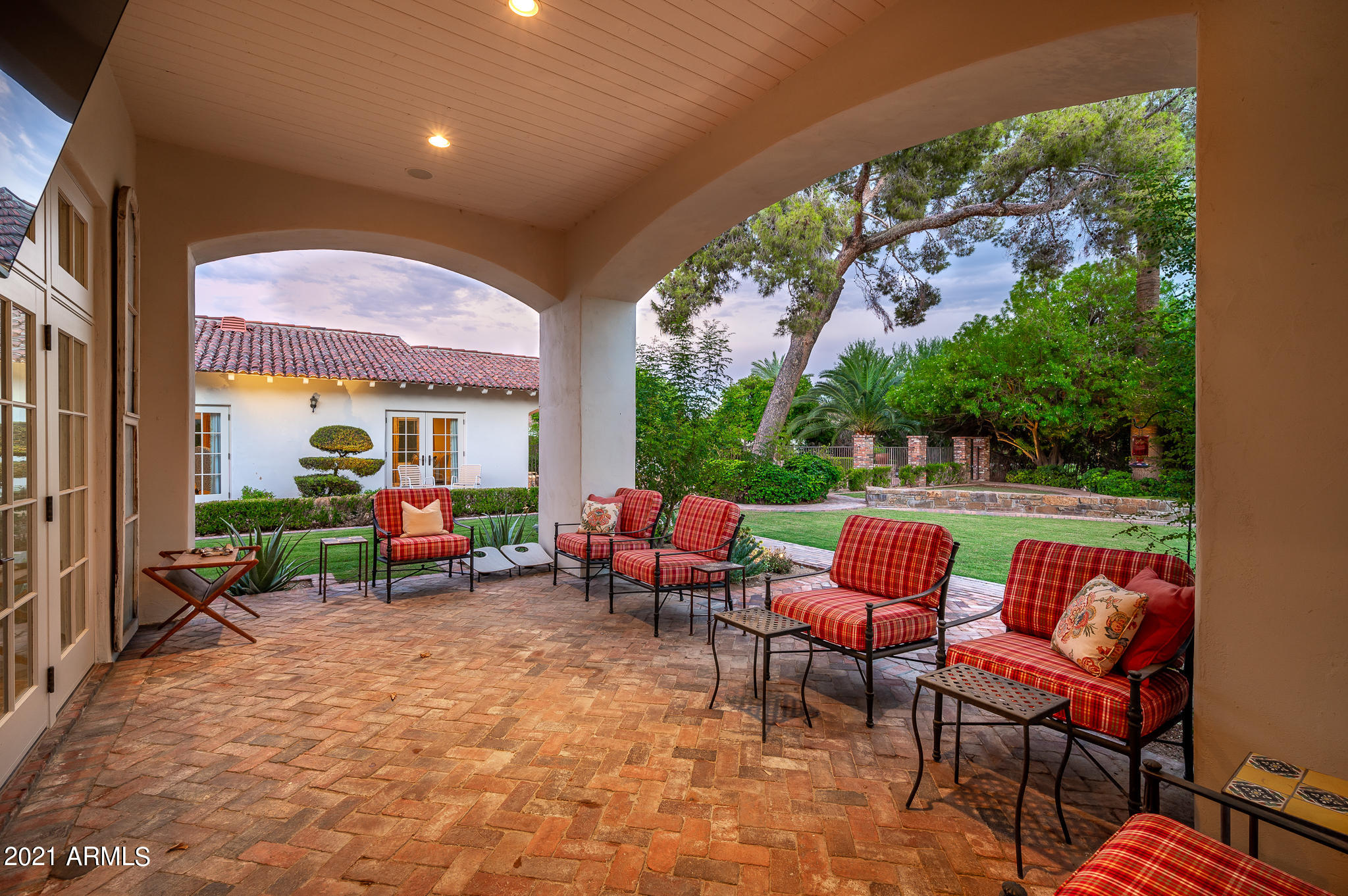 CASA BLANCA ESTATES - Residential