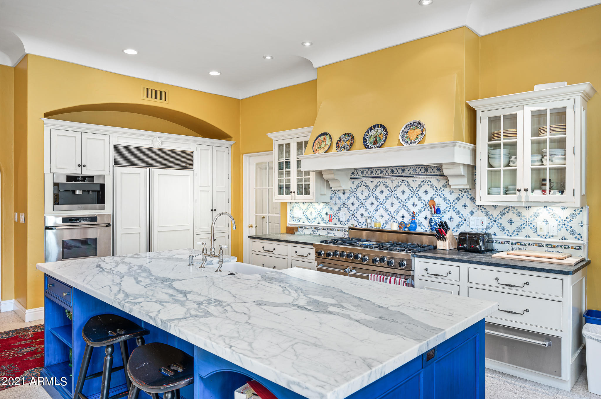 CASA BLANCA ESTATES - Residential