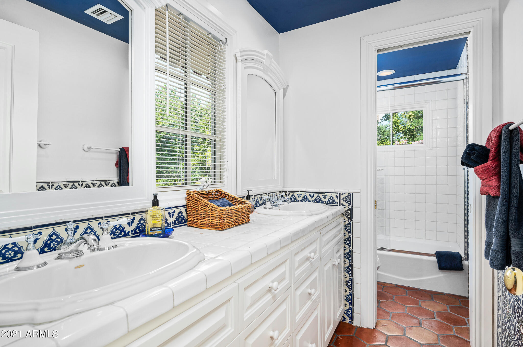 CASA BLANCA ESTATES - Residential